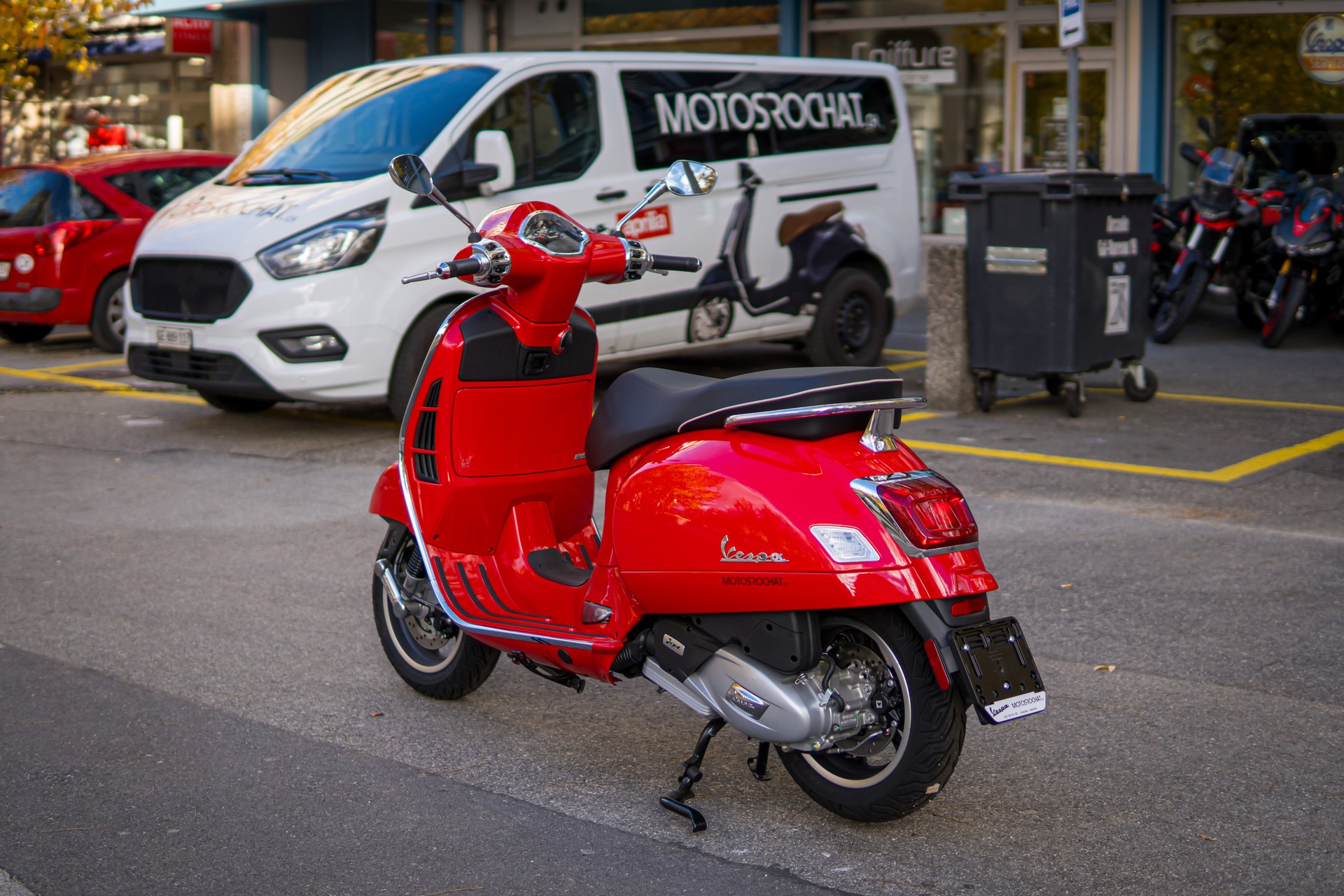 PIAGGIO Vespa GTS 125 Super RST Euro 5+-image-4