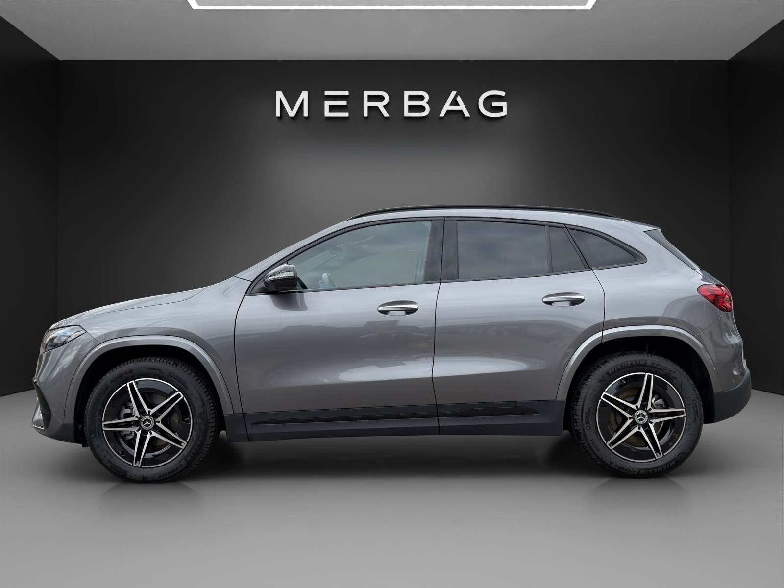 MERCEDES-BENZ EQA 250 66,5kWh-image-5