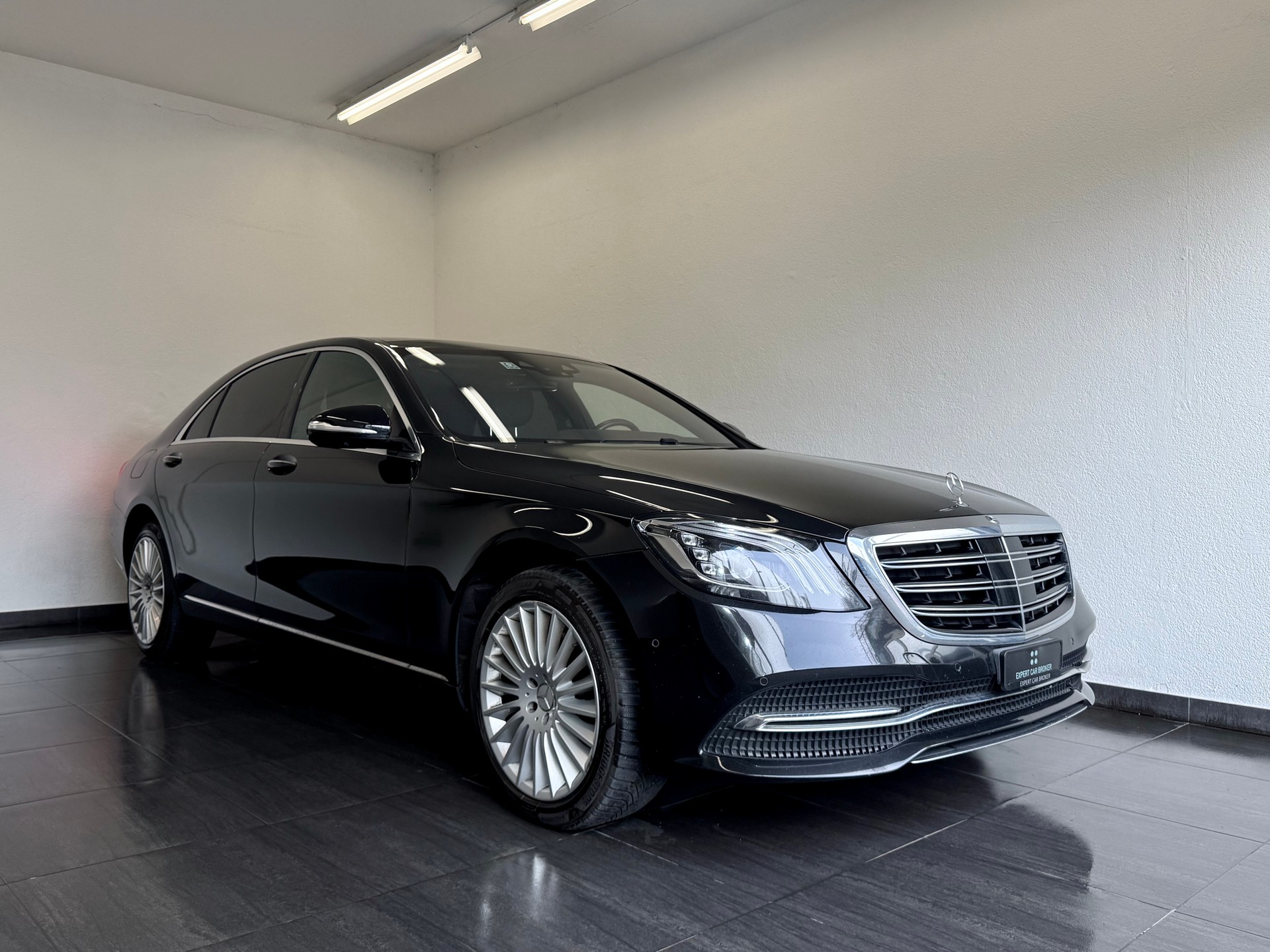 MERCEDES-BENZ S 350 d L 4Matic 9G-Tronic-showroom-element-1