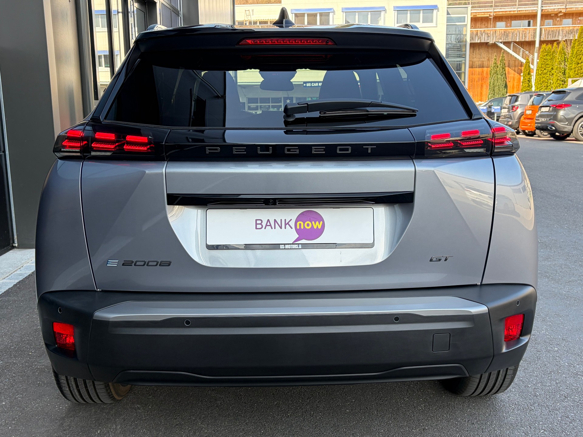 PEUGEOT 2008 156 e 54 kWh GT-image-3