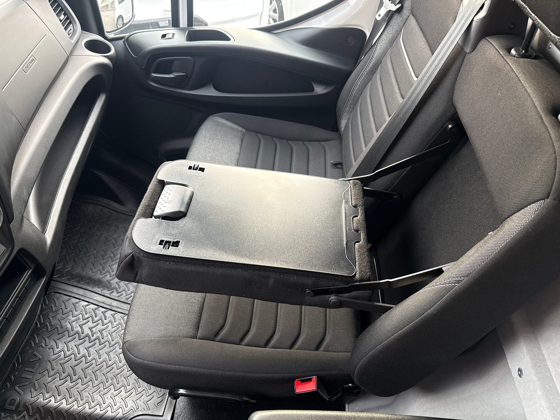 IVECO 35 S 18H V-image-18