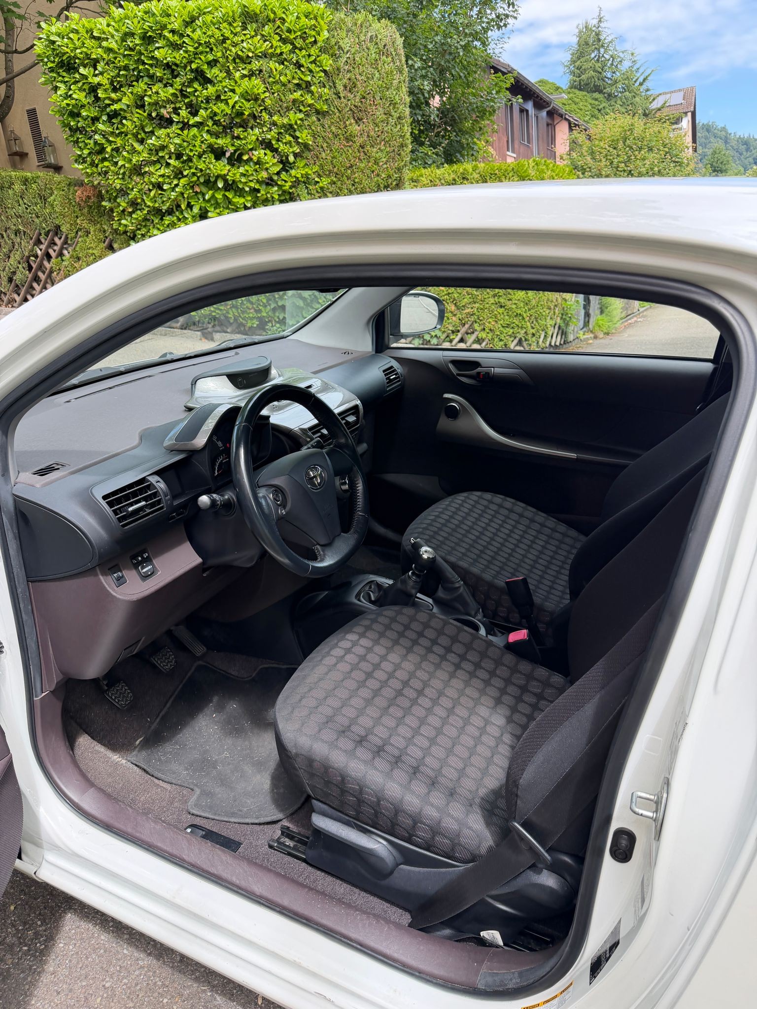 TOYOTA 1.0 VVT-i Q-image-4