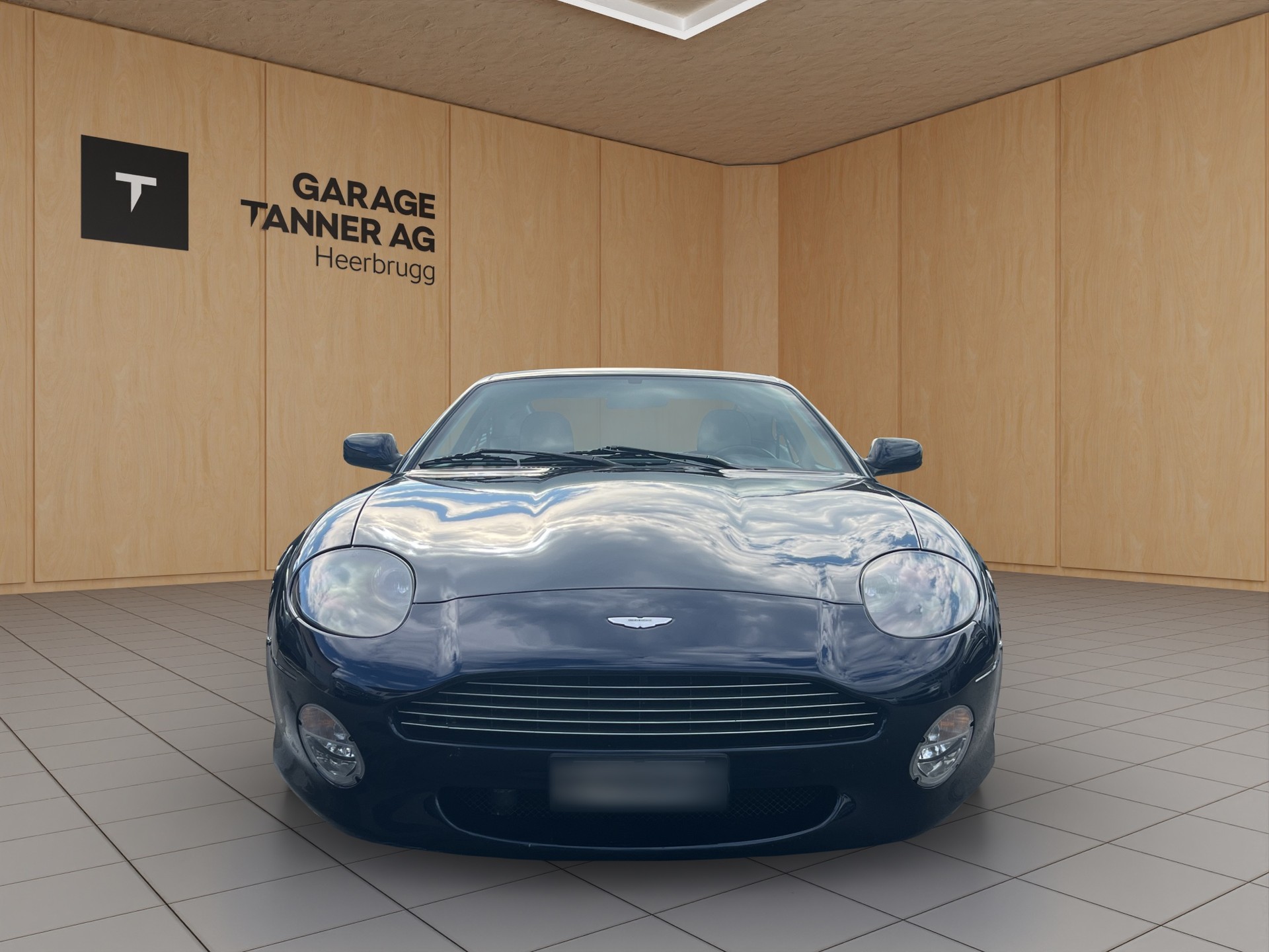 ASTON MARTIN DB7 Vantage-showroom-element-1