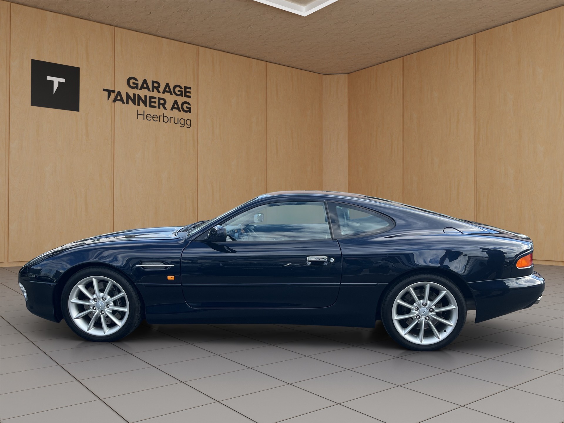 ASTON MARTIN DB7 Vantage-image-6