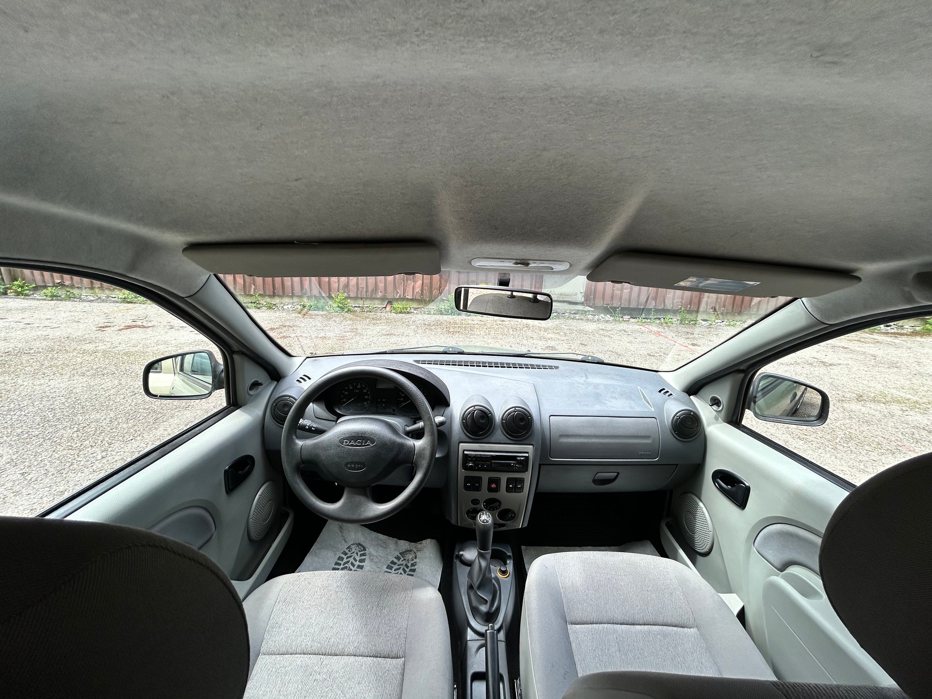 DACIA Logan 1.6 Ambiance-image-5