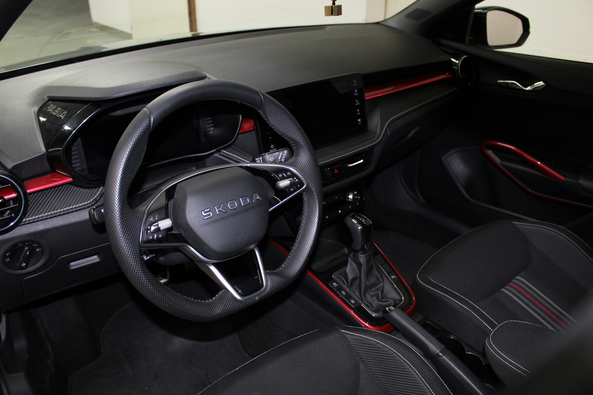 SKODA Fabia 1.5 TSI Monte Carlo DSG-image-14