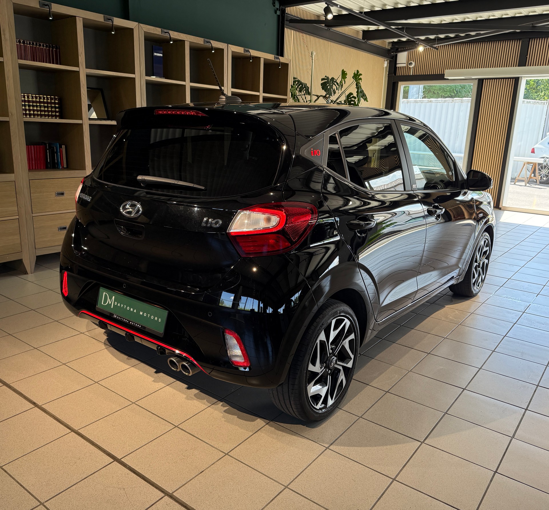 HYUNDAI i10 1.0 T-GDI N Line-showroom-element-3