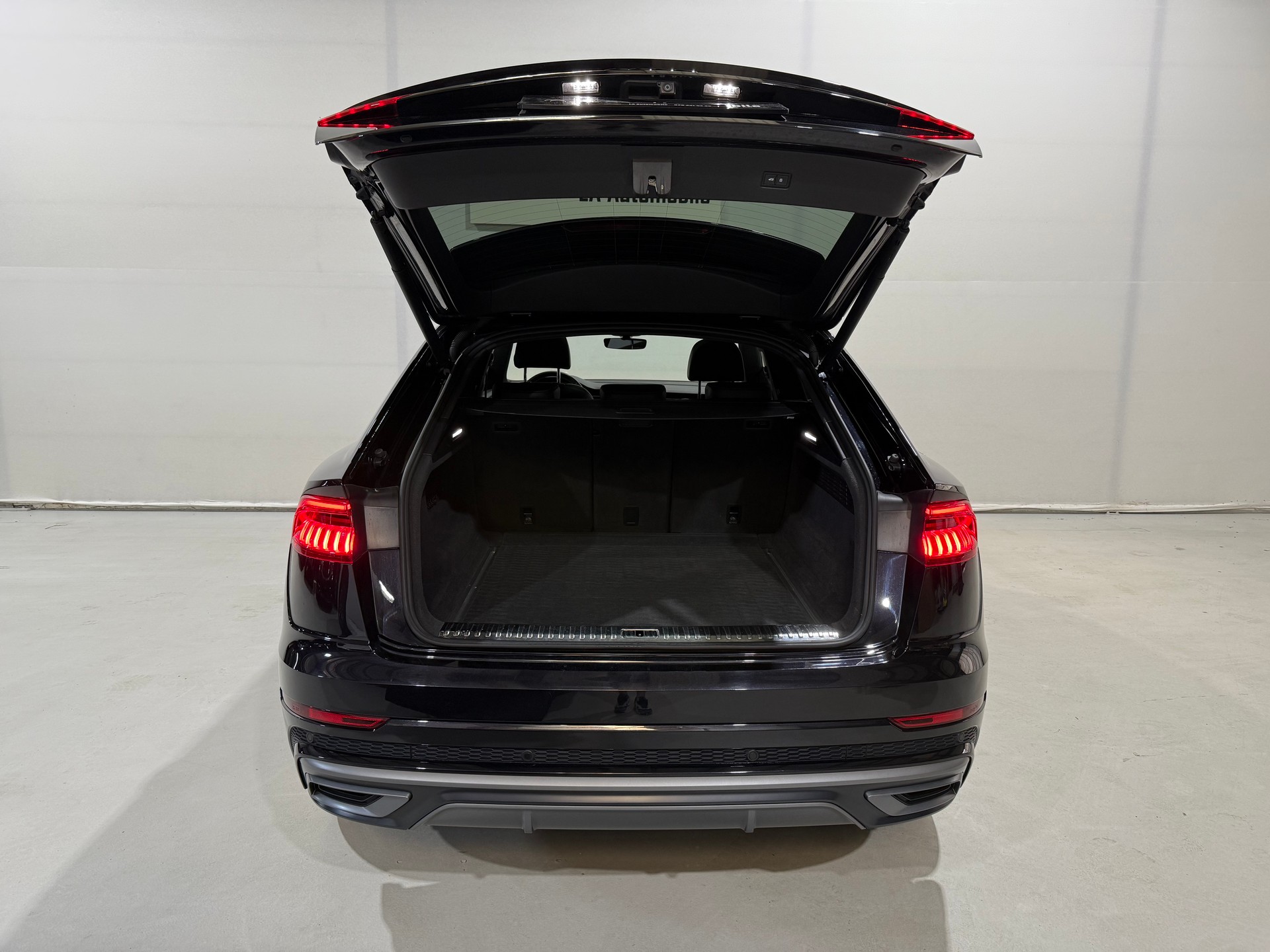 AUDI Q8 50 TDI S Line quattro tiptronic-image-10
