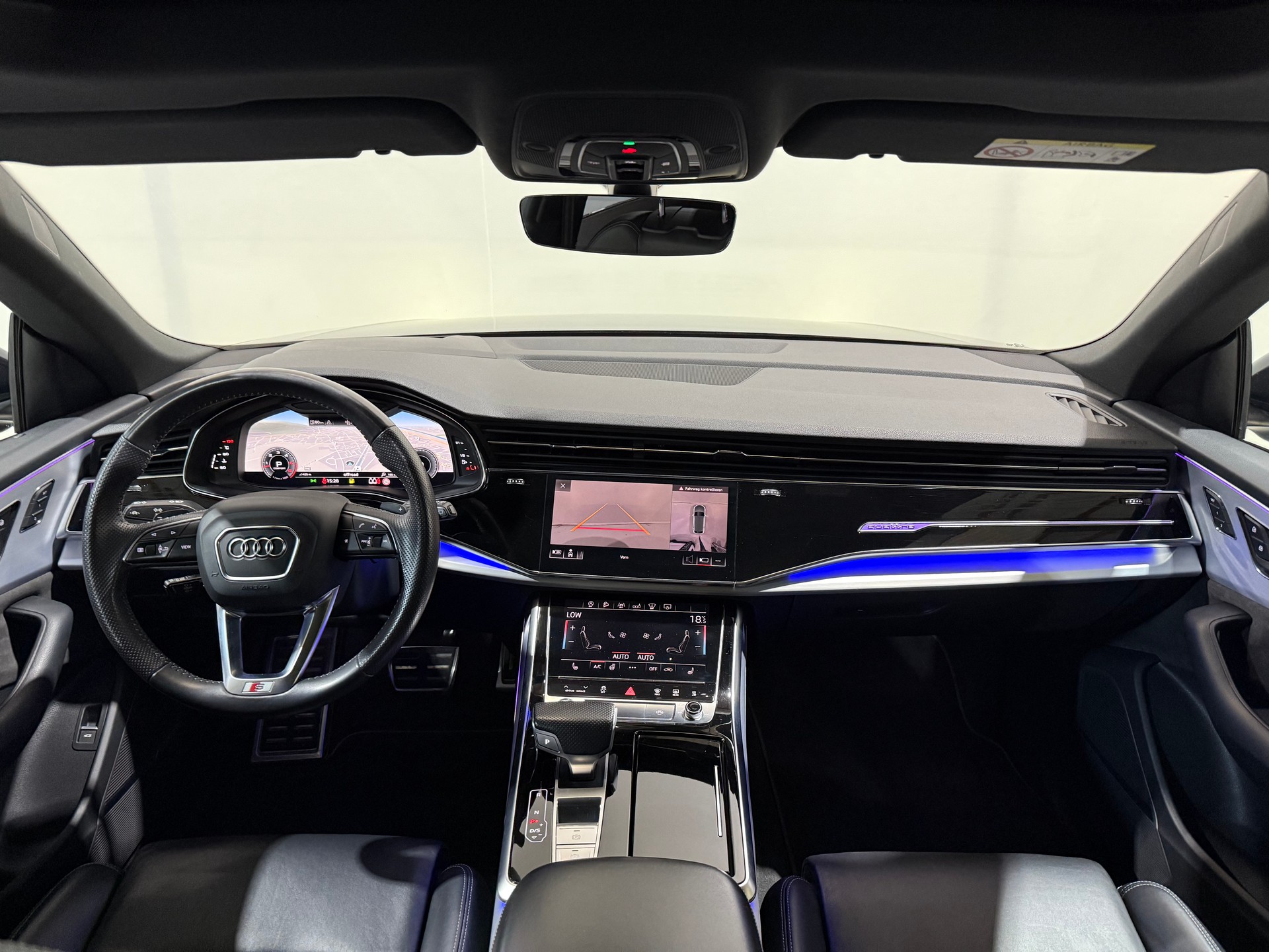 AUDI Q8 50 TDI S Line quattro tiptronic-image-11