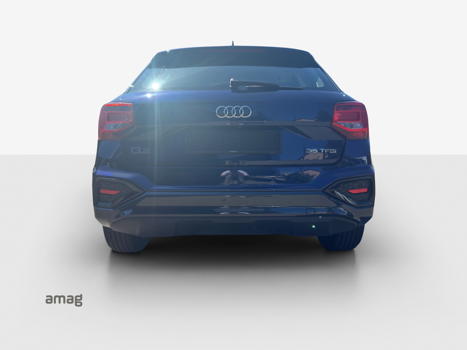 AUDI Q2 35 TFSI advanced S-tronic-showroom-element-3