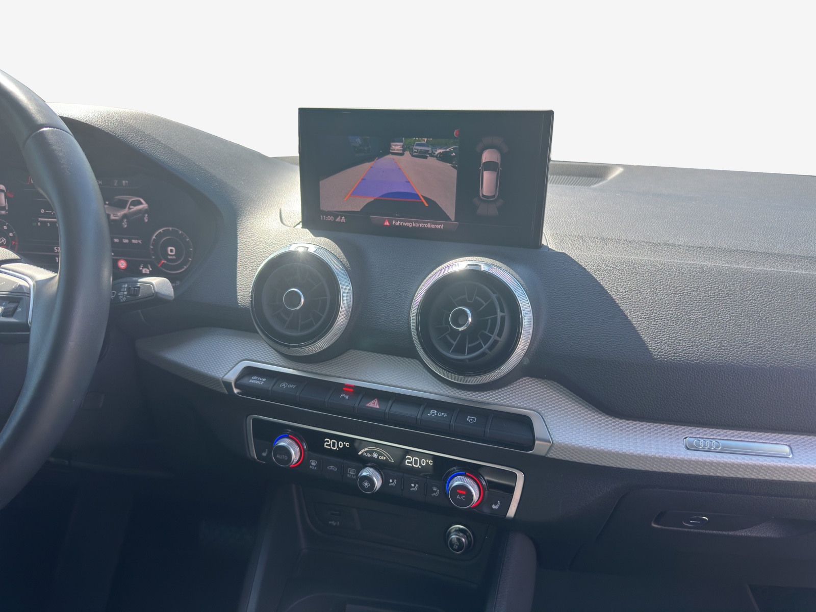 AUDI Q2 35 TFSI advanced S-tronic-image-10