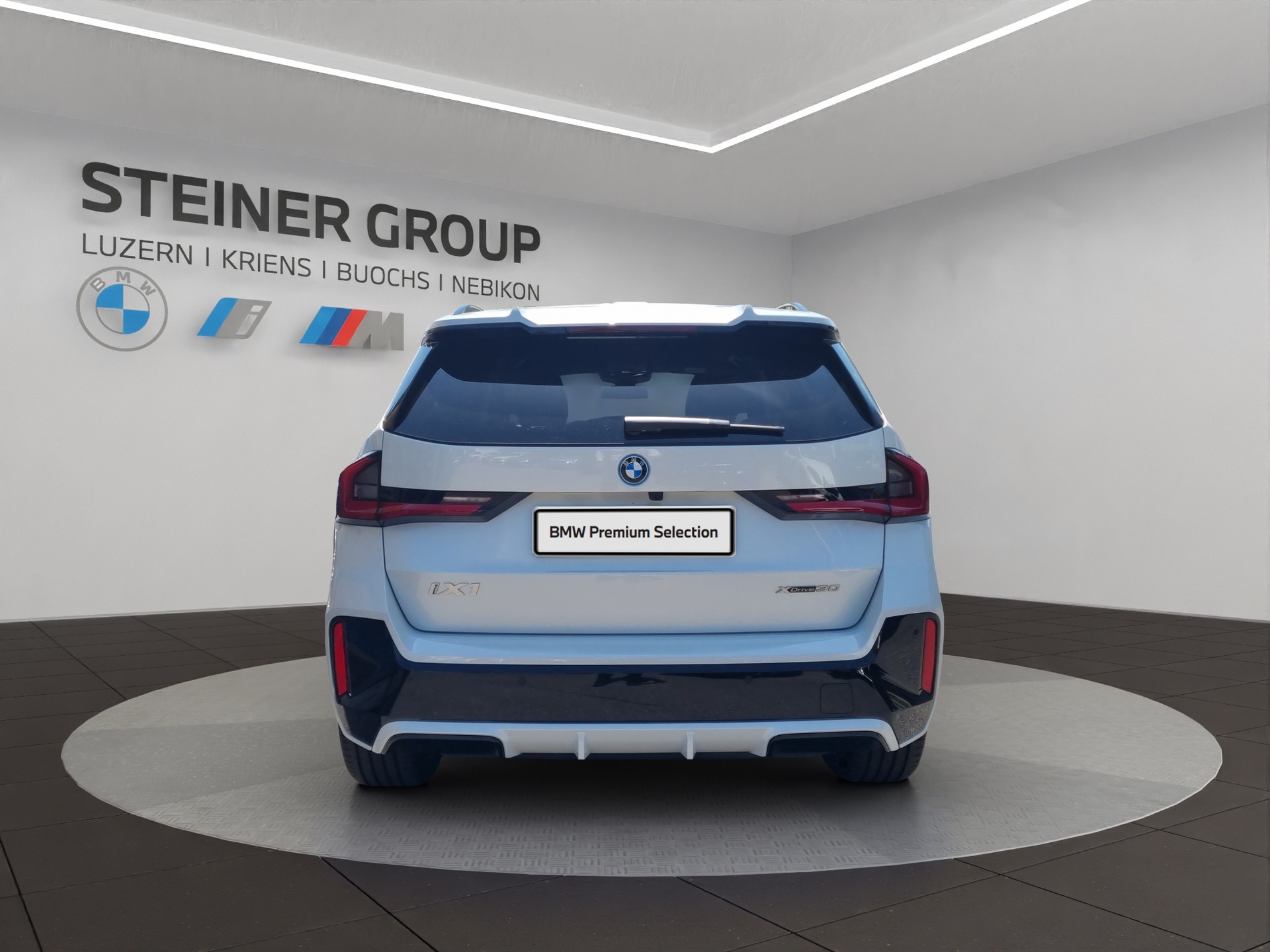 BMW iX1 xDrive 30 M Sport Pro-image-5