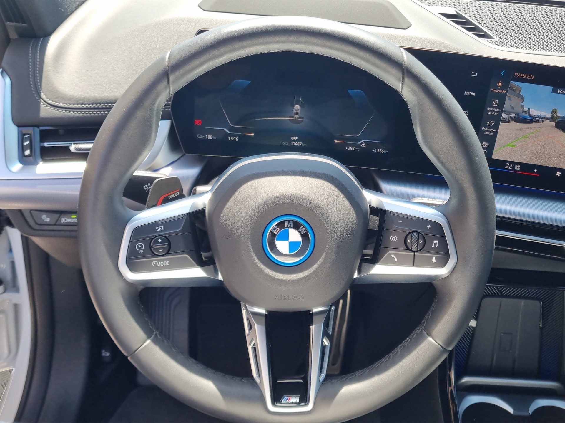 BMW iX1 xDrive 30 M Sport Pro-image-13