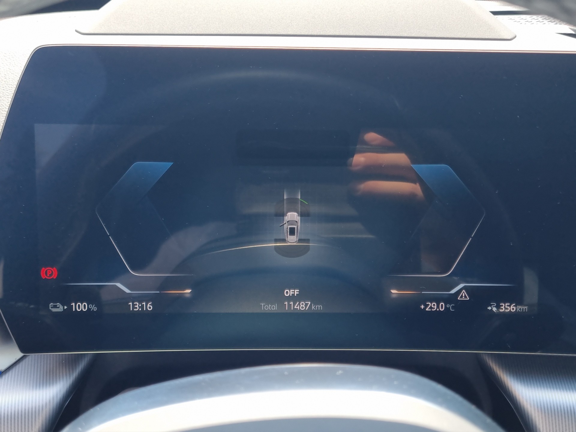 BMW iX1 xDrive 30 M Sport Pro-image-14