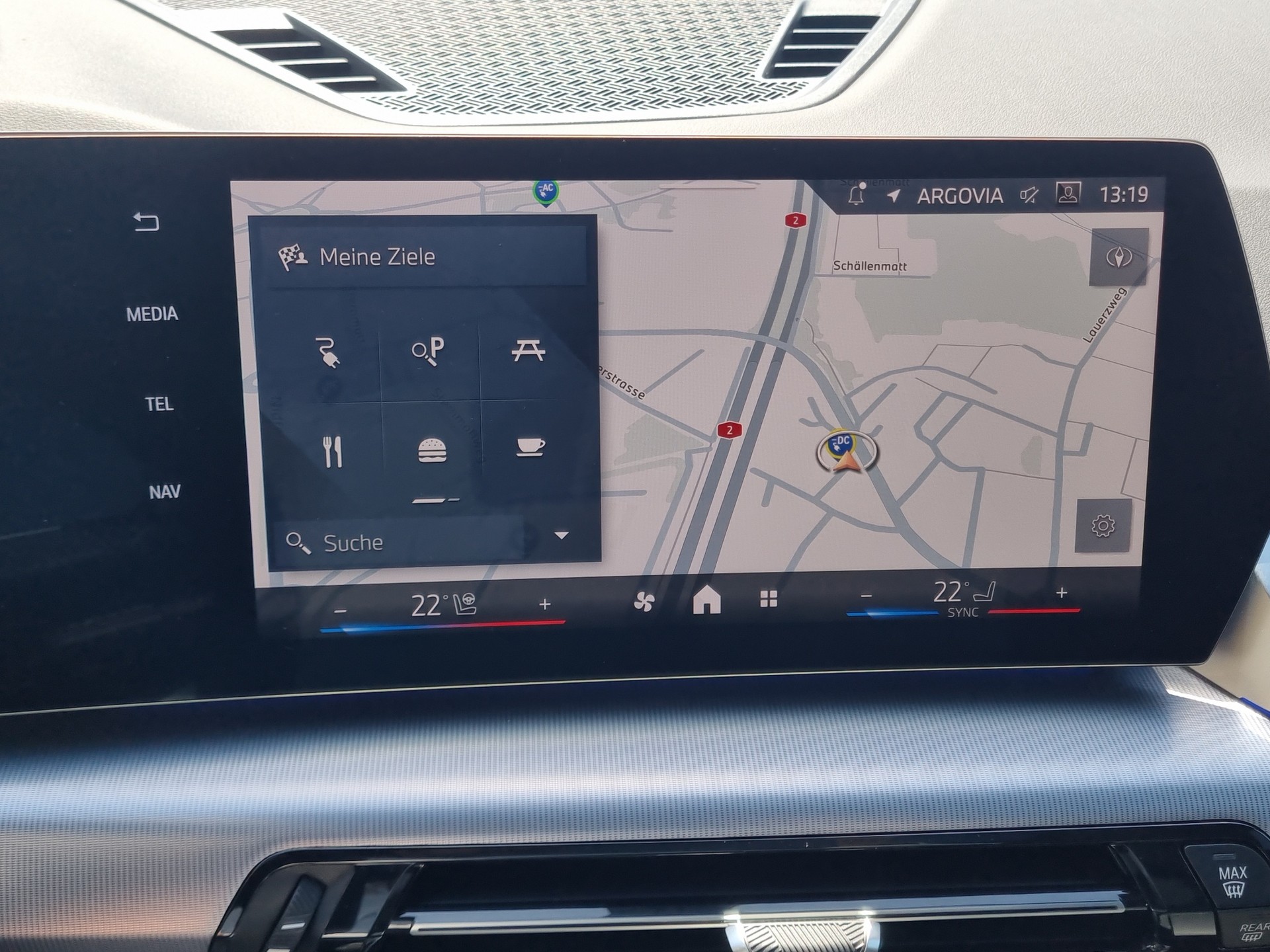 BMW iX1 xDrive 30 M Sport Pro-image-25