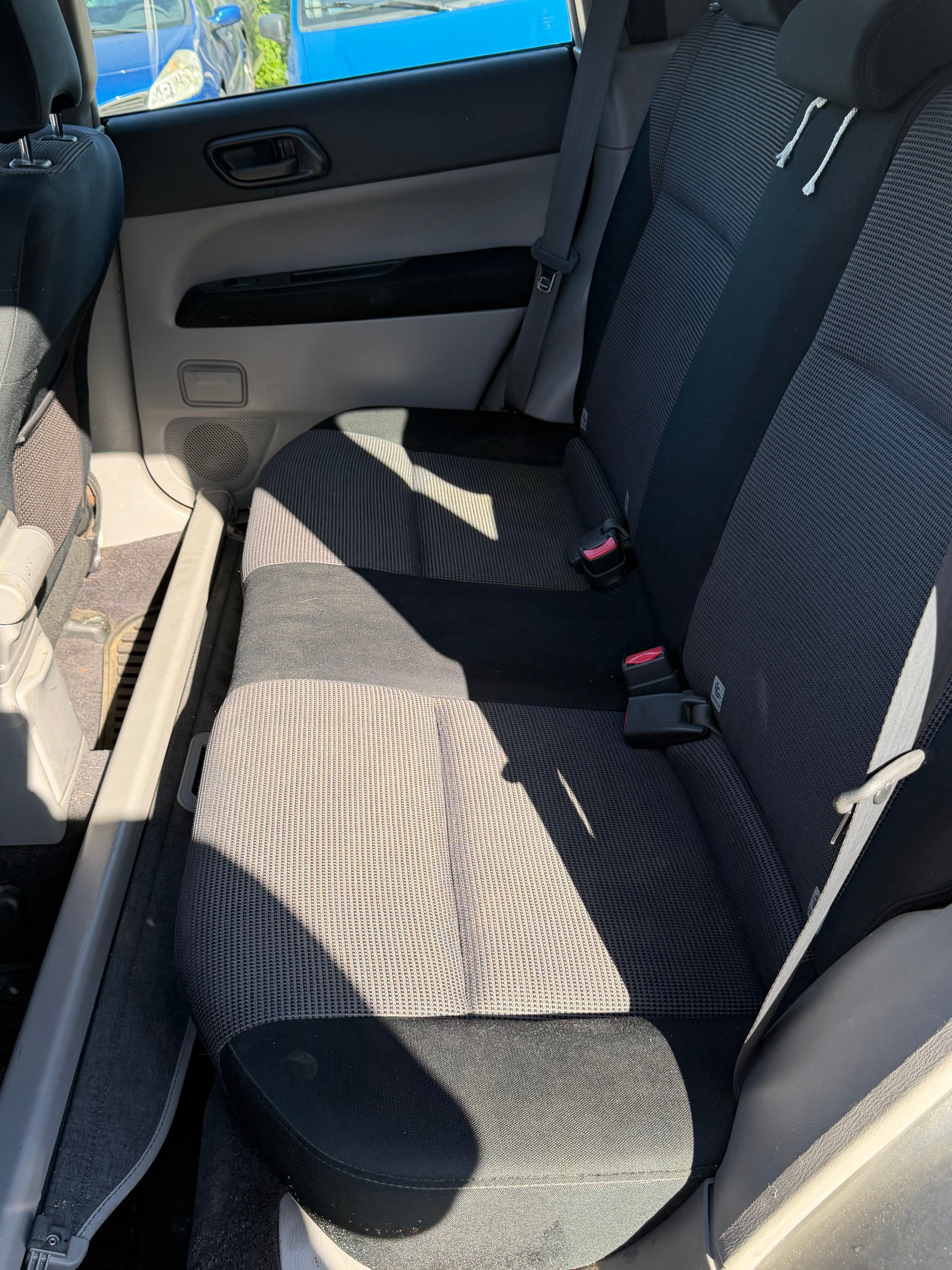 SUBARU Forester 2.0X (Swiss)-image-7