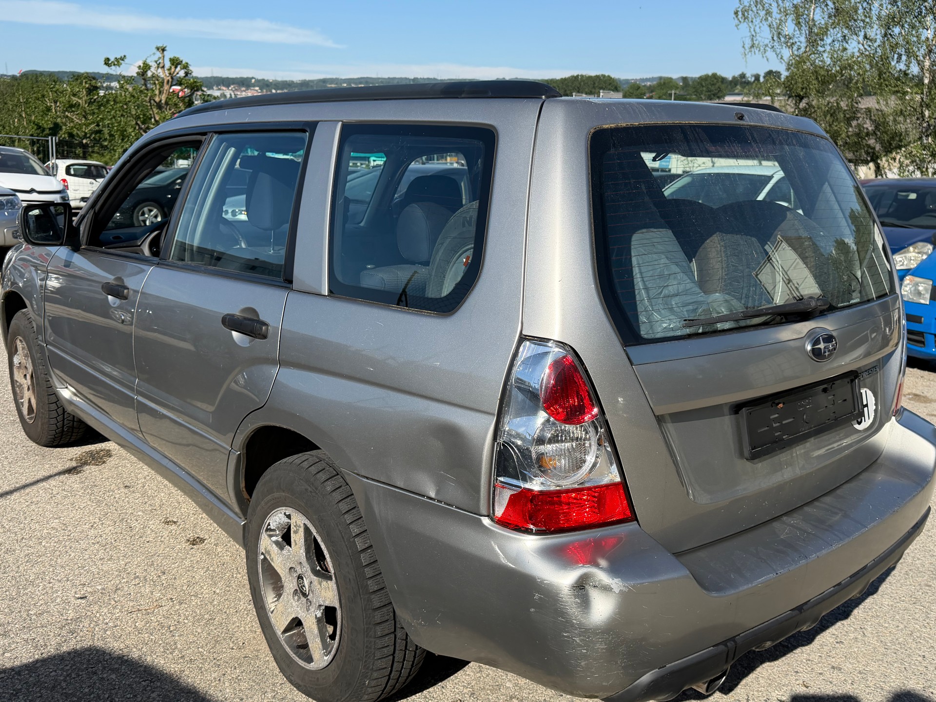 SUBARU Forester 2.0X (Swiss)-image-4