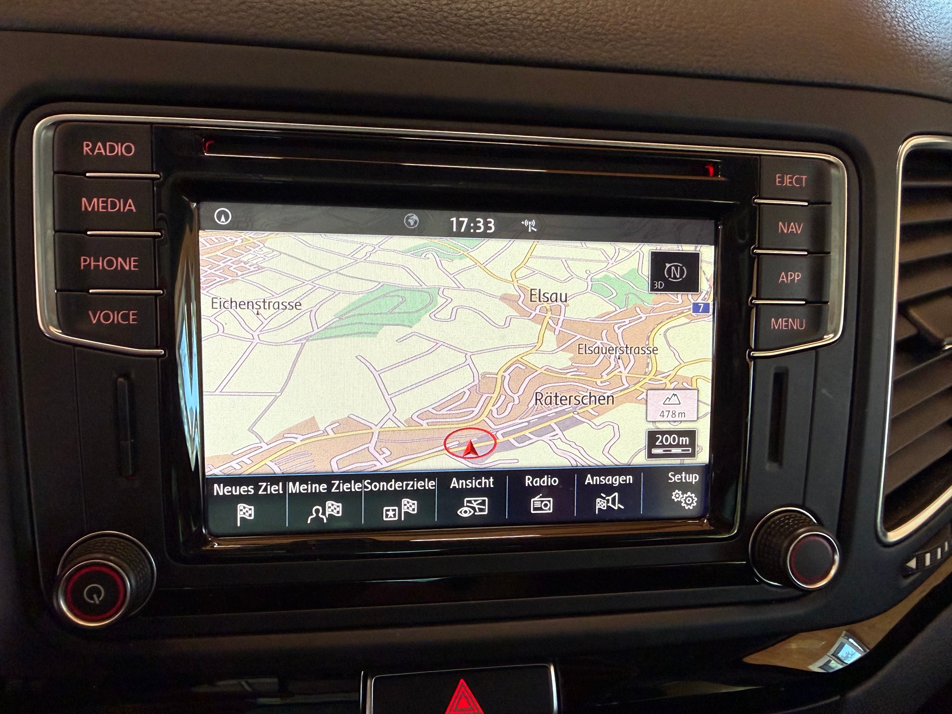 VW Sharan 2.0 TDI BMT Highline DSG-image-12