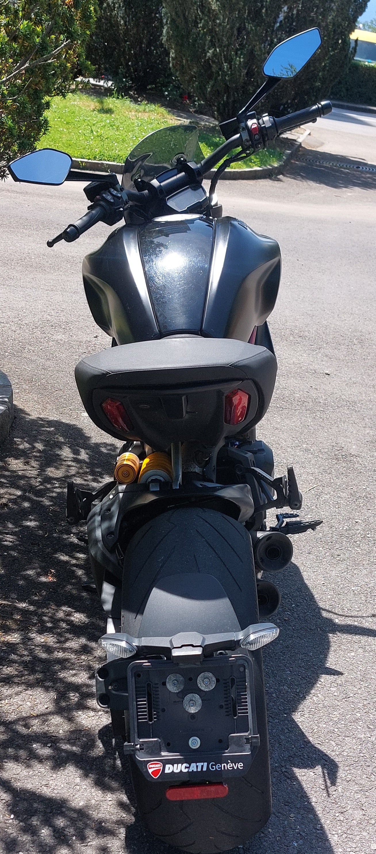 DUCATI Diavel 1260S-image-2