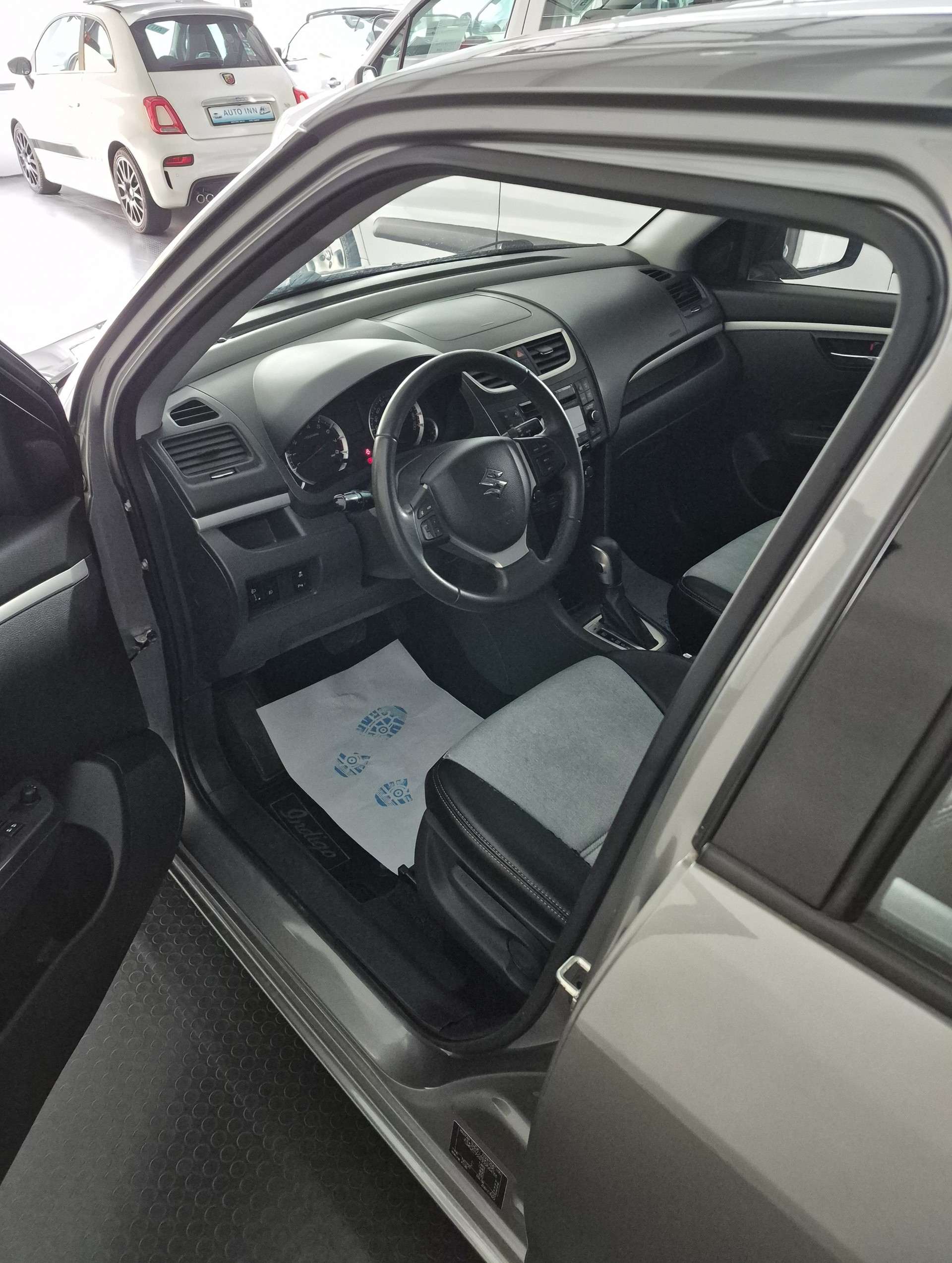 SUZUKI Swift 1.2i 16V GL Top Automatic - AUTOMATICA-image-3