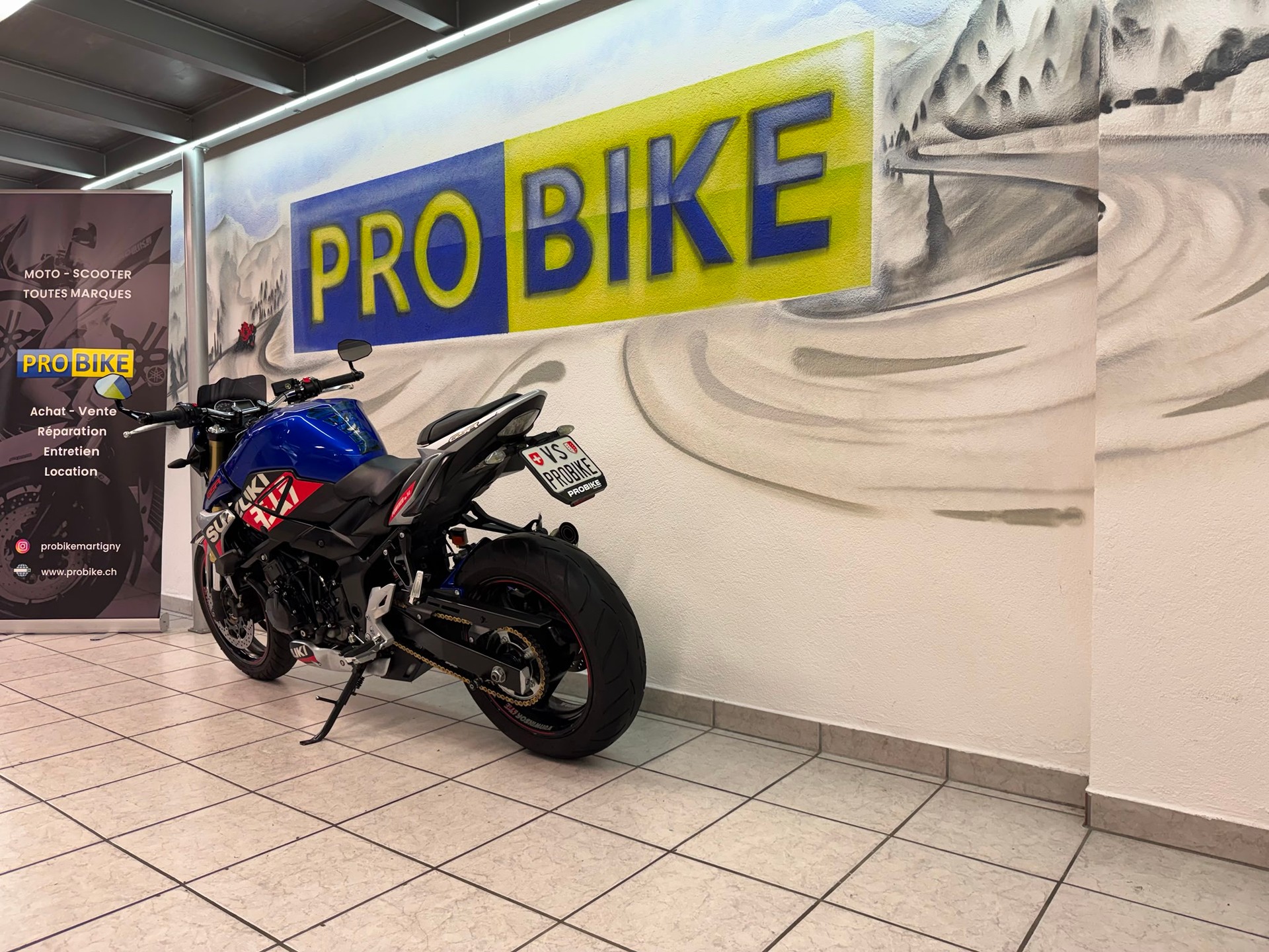 SUZUKI GSR 750 ABS edition-image-3