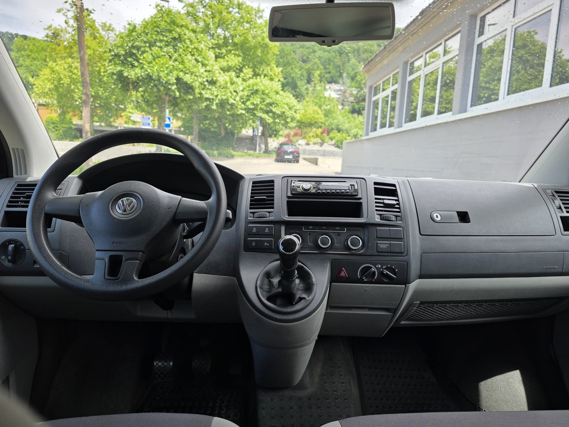 VW T5 2.0 TDI BMT 4Motion-image-11