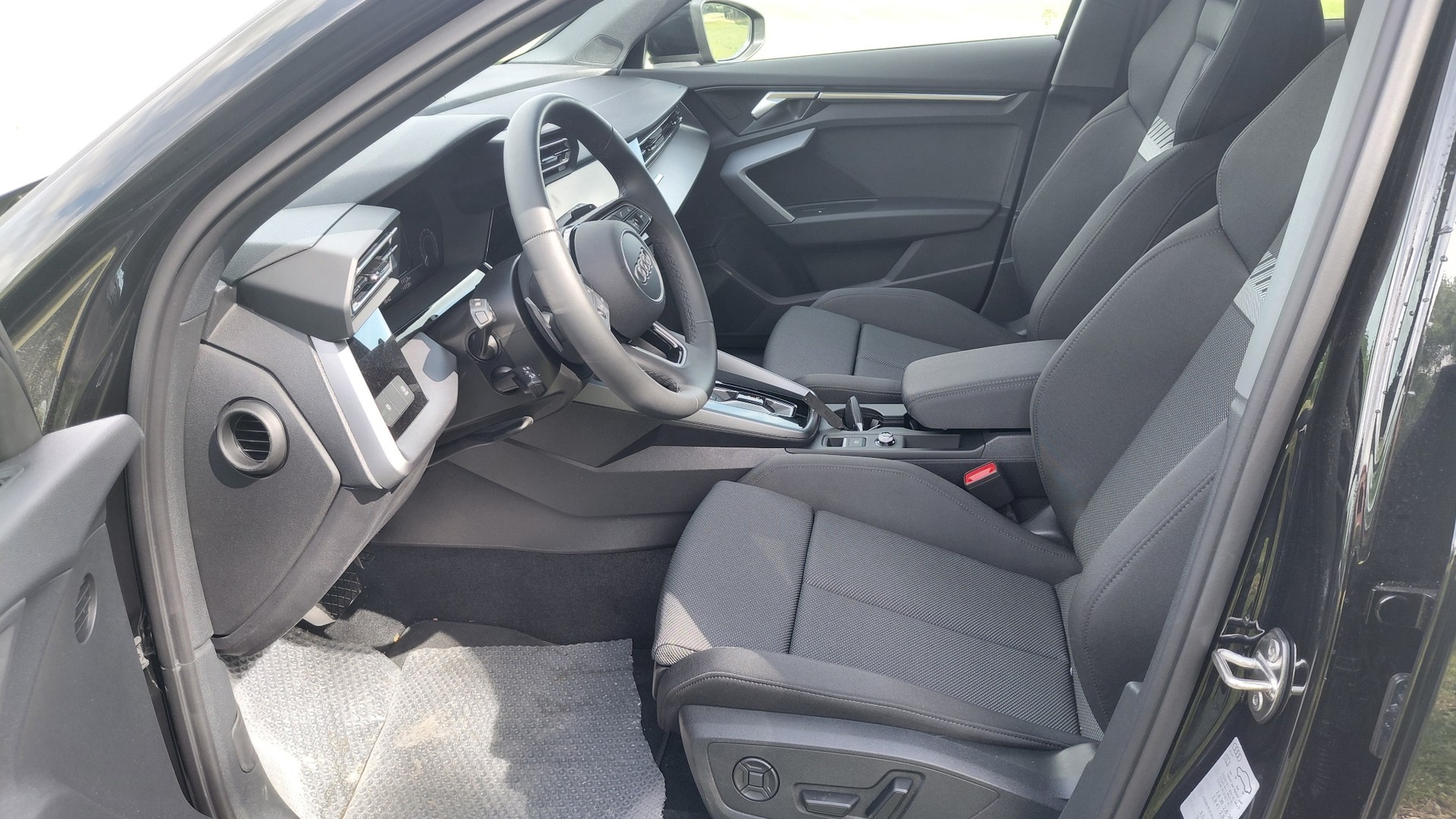 AUDI AUDI AUDI A3 Sportback 1.5 45 TFSI Plug-in-Hybrid S Line S-Tronic-image-7