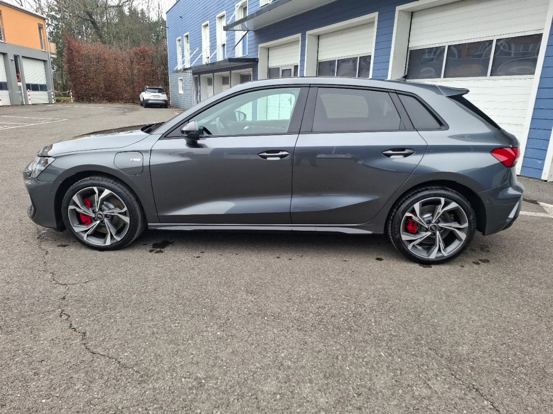 AUDI A3 Sportback 1.5 45 TFSI Plug-in-Hybrid S Line S-Tronic-image-7