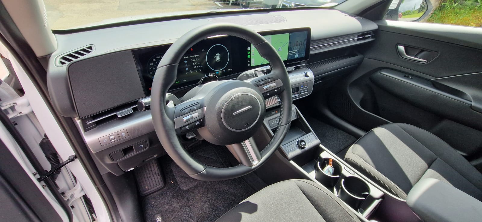 HYUNDAI Kona EV 65.4 kWh Origo-image-7