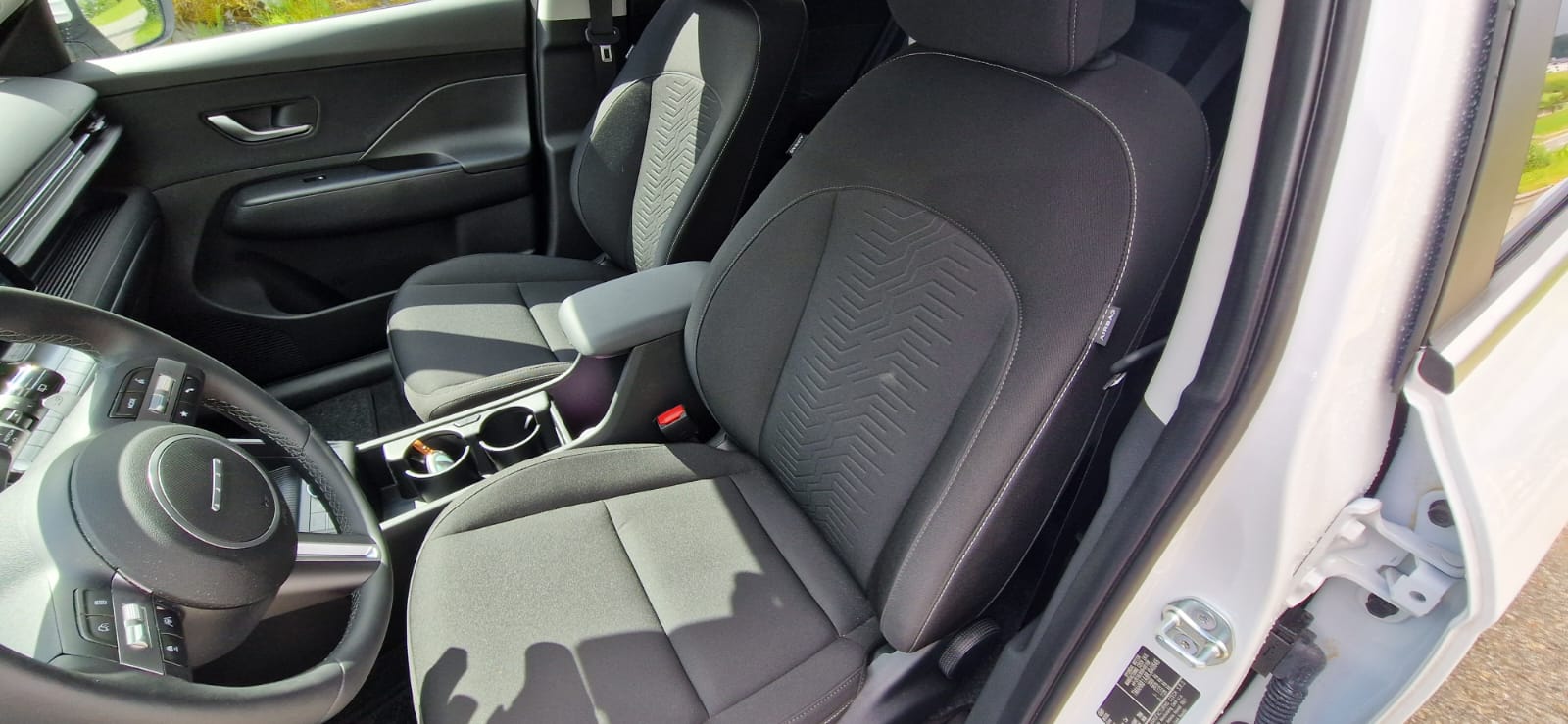 HYUNDAI Kona EV 65.4 kWh Origo-image-8