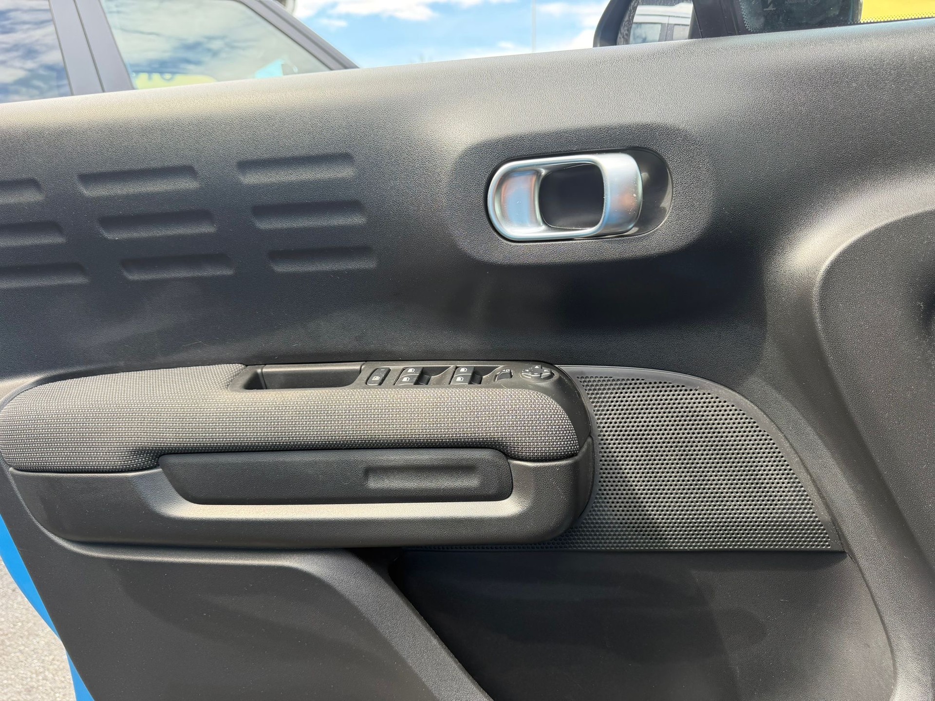 CITROEN C3 Aircross 1.5 BlueHD Feel-image-14