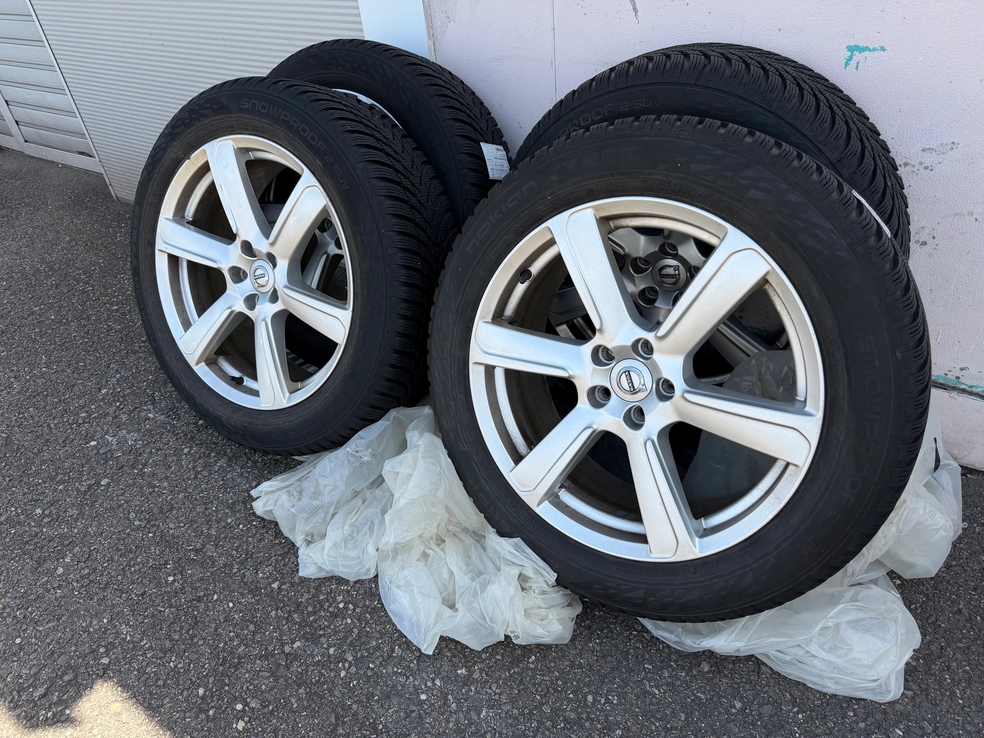 VOLVO XC90 T8 AWD Inscription Geartronic-image-8