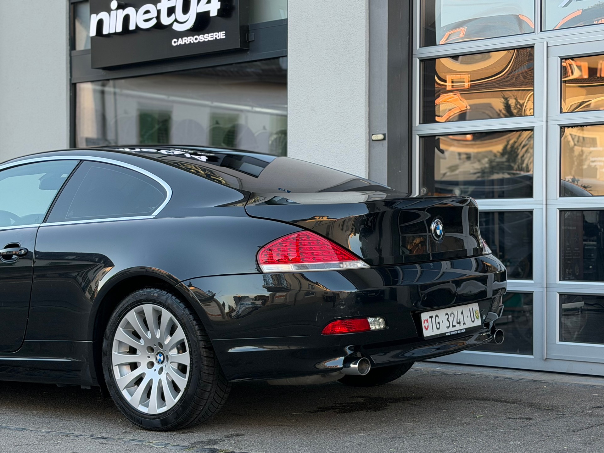 BMW 645Ci Coupé | V8 333PS | Automat | Leder | Glasdach | CH-Fahrzeug-image-6