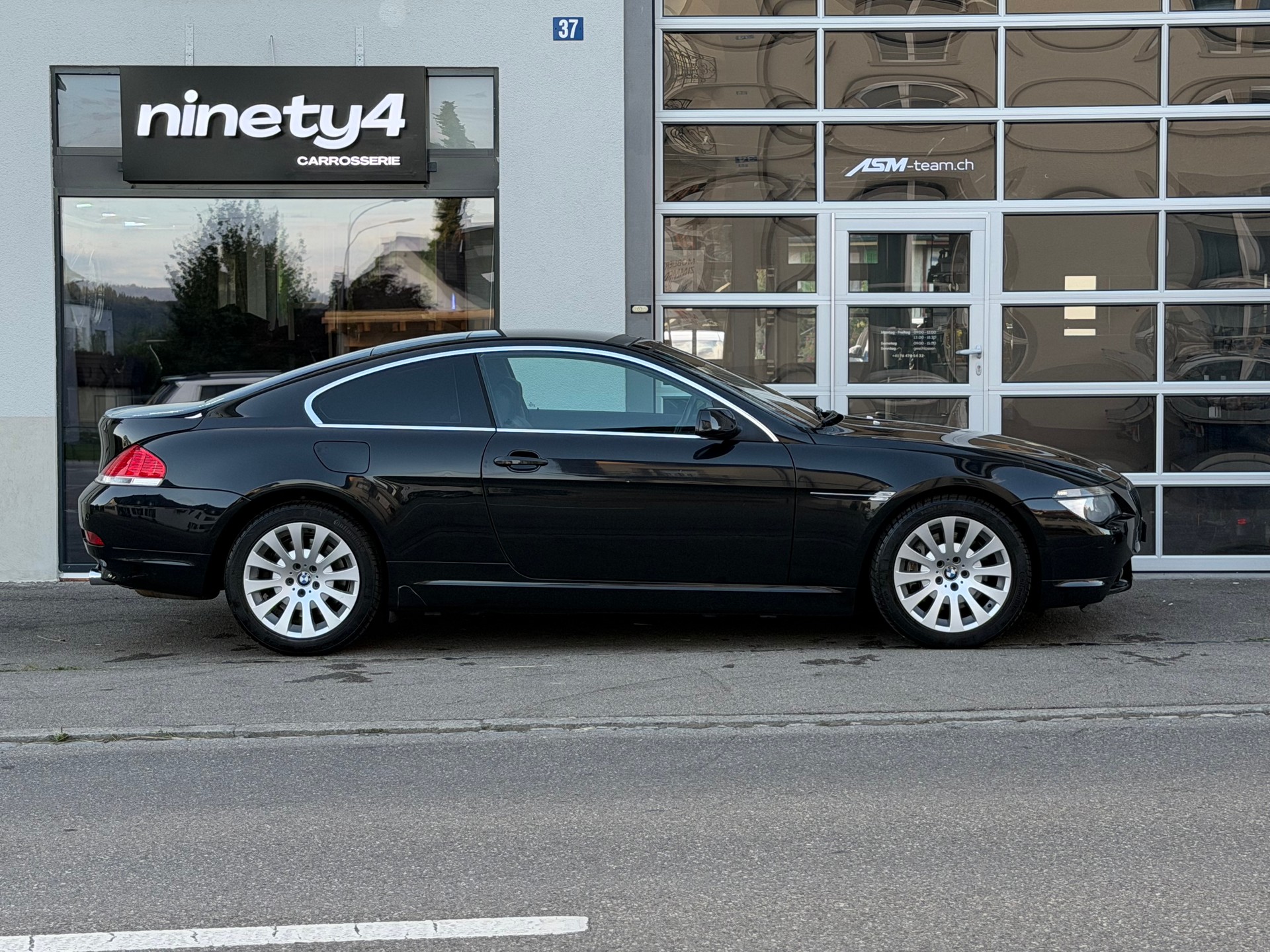 BMW 645Ci Coupé | V8 333PS | Automat | Leder | Glasdach | CH-Fahrzeug-image-4
