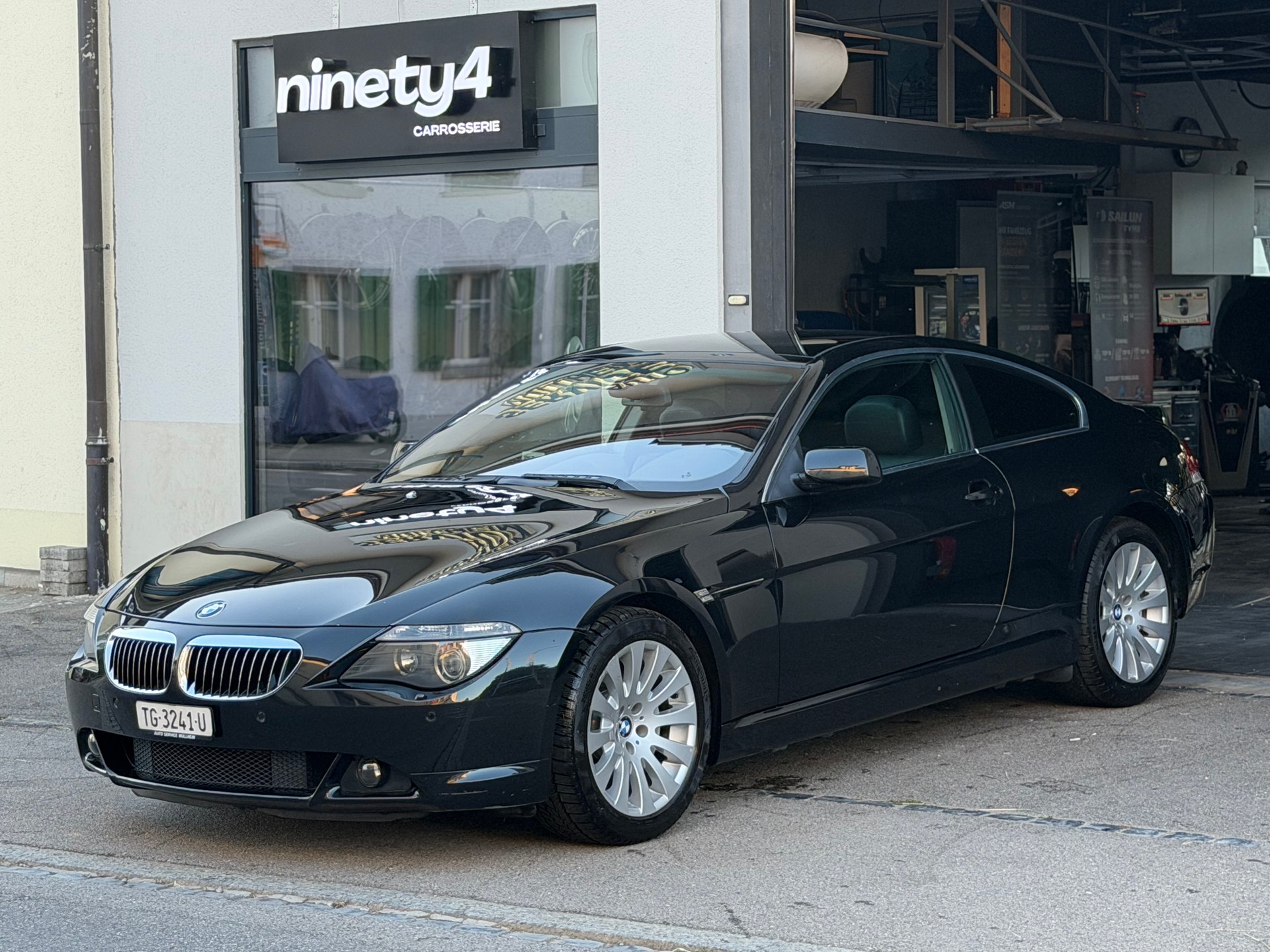 BMW 645Ci Coupé | V8 333PS | Automat | Leder | Glasdach | CH-Fahrzeug-image-2
