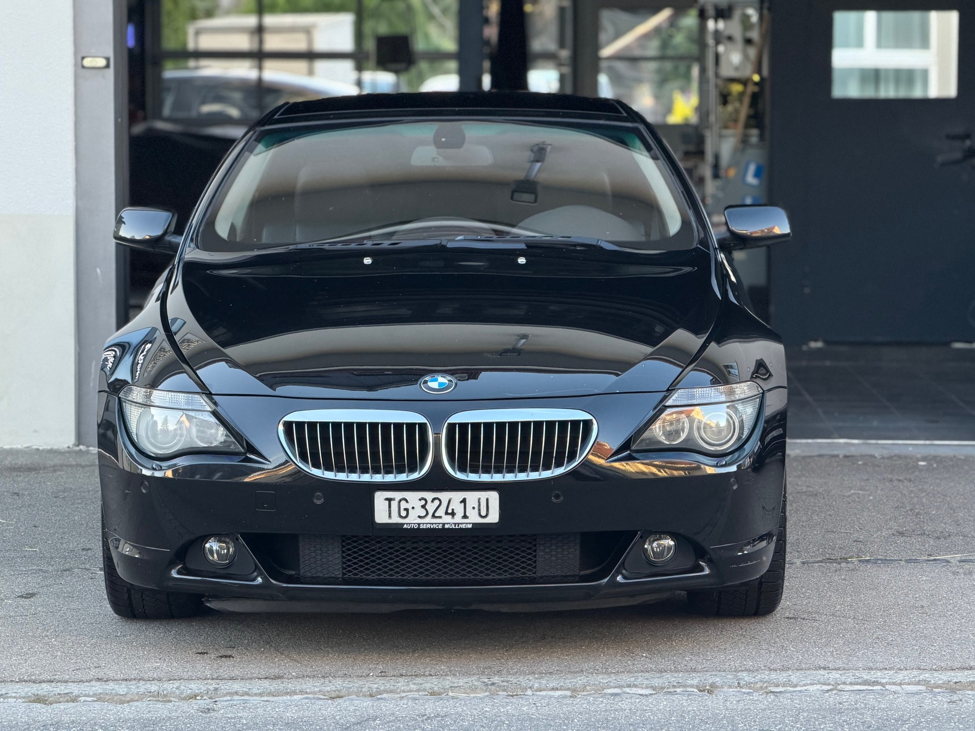 BMW 645Ci Coupé | V8 333PS | Automat | Leder | Glasdach | CH-Fahrzeug-image-3