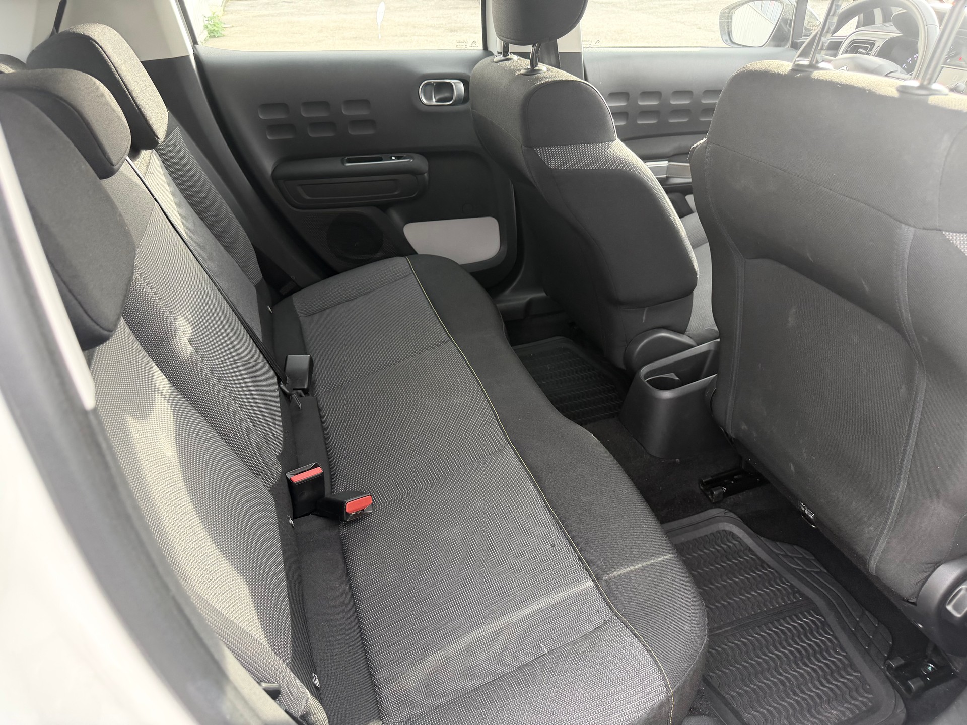 CITROEN C3 1.2i PureTech Feel-image-6