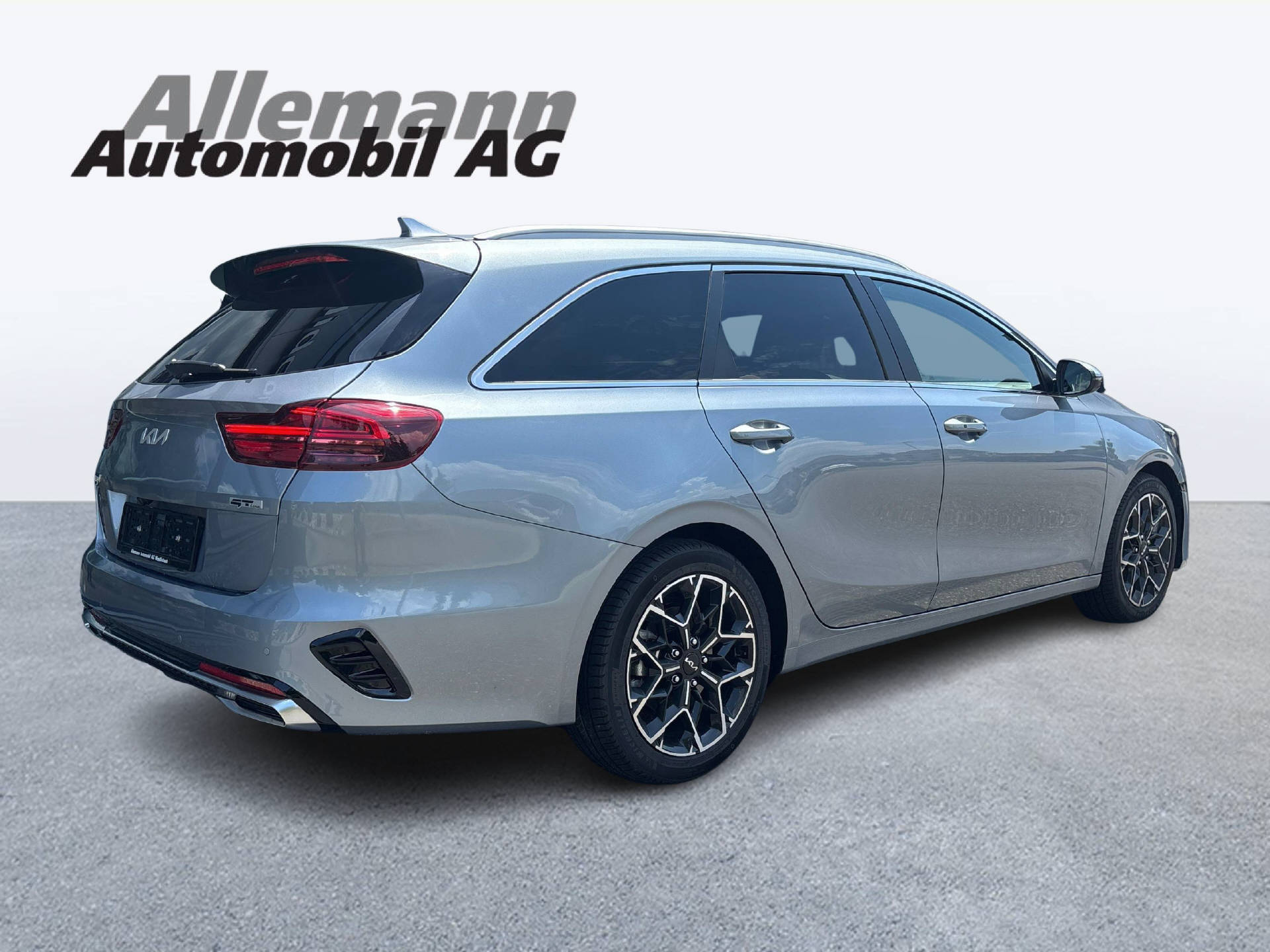KIA Ceed SW 1.5 T-GDi GT-Line-image-5
