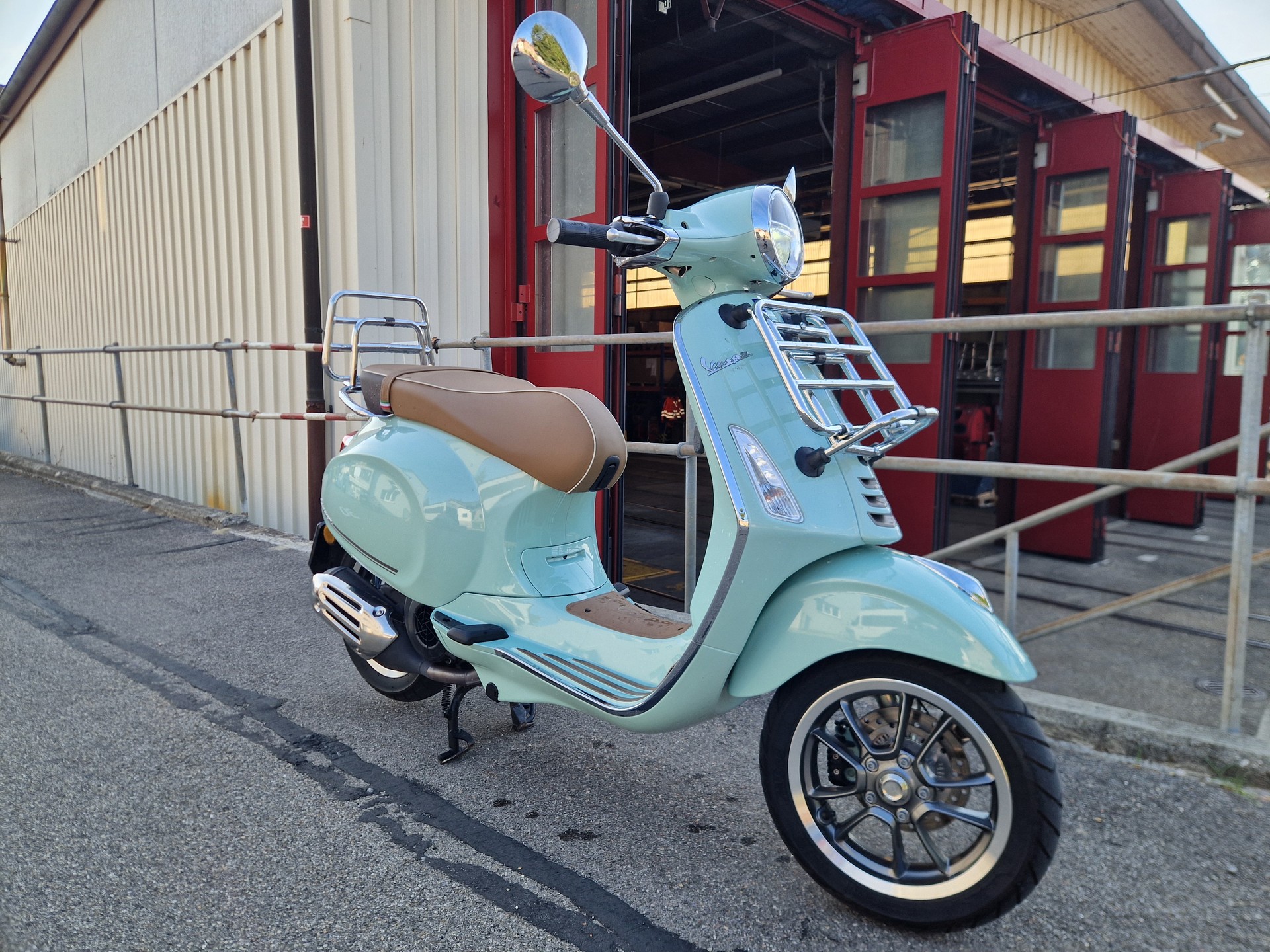 PIAGGIO Vespa 125 Primavera Pic Nic-image-1