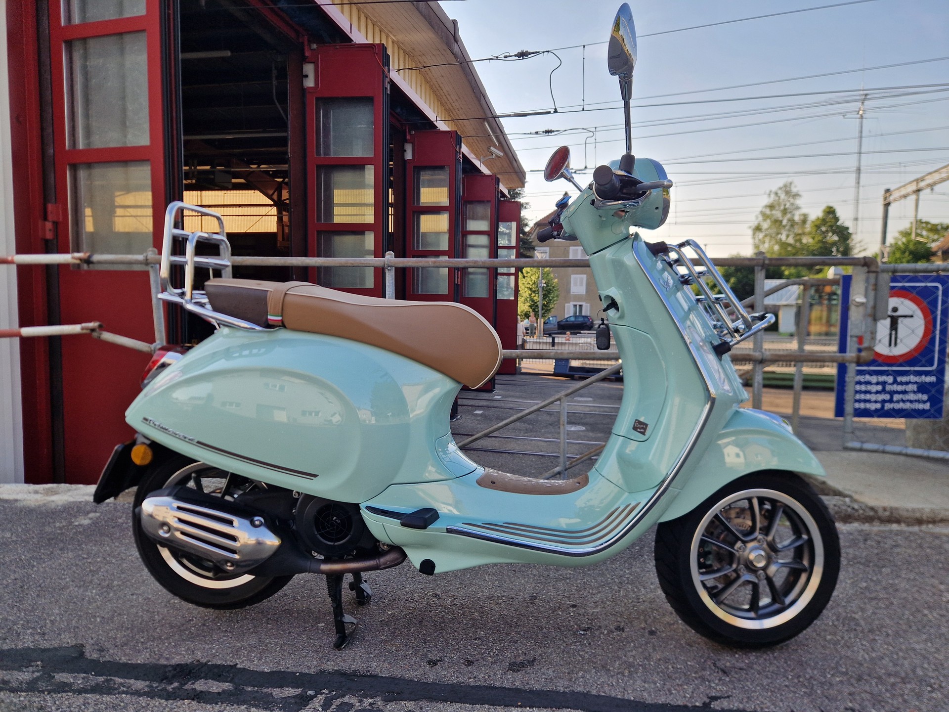 PIAGGIO Vespa 125 Primavera Pic Nic-image-0