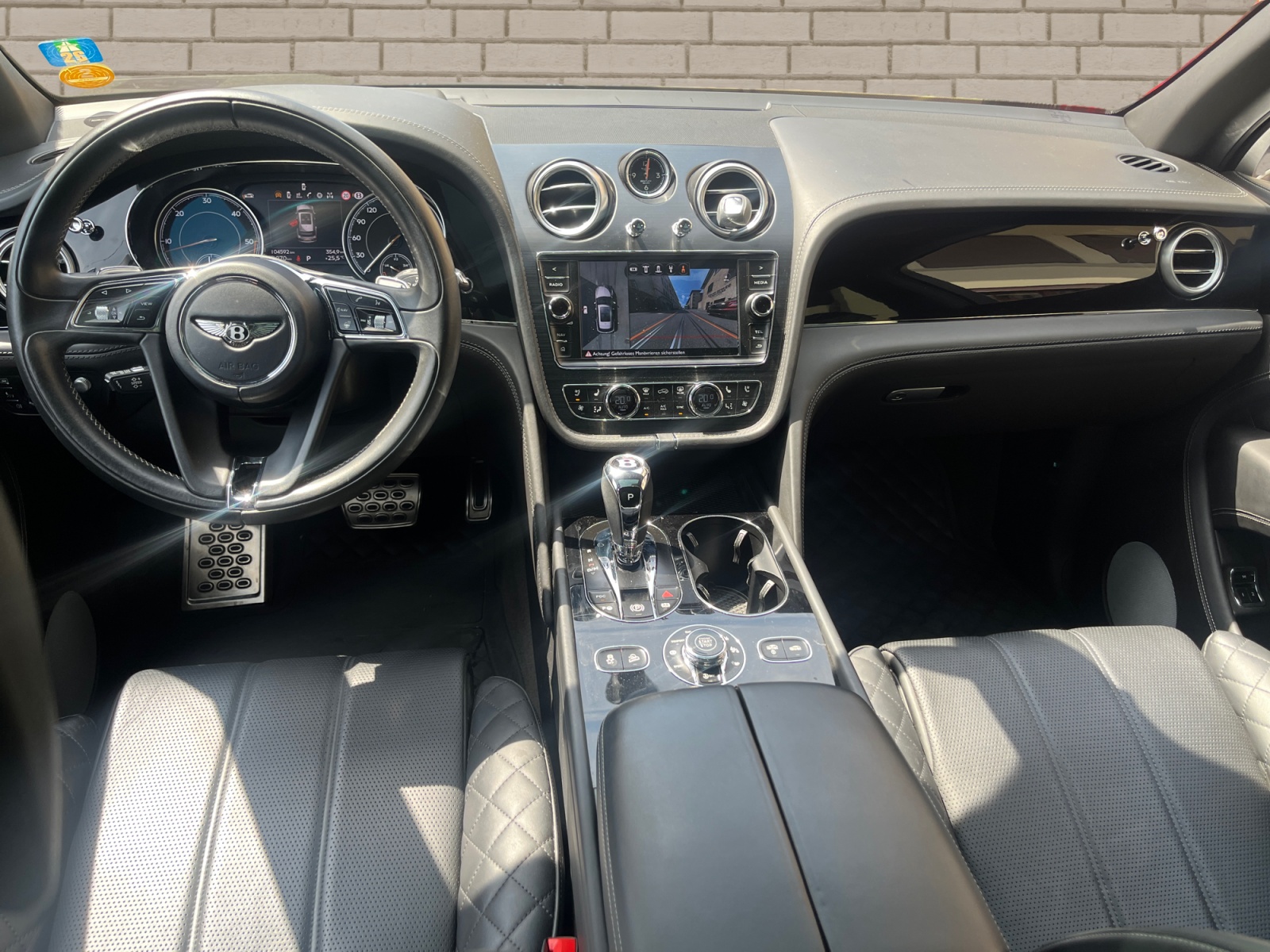 BENTLEY Bentayga V8 Diesel *Mulliner Spec*-image-8