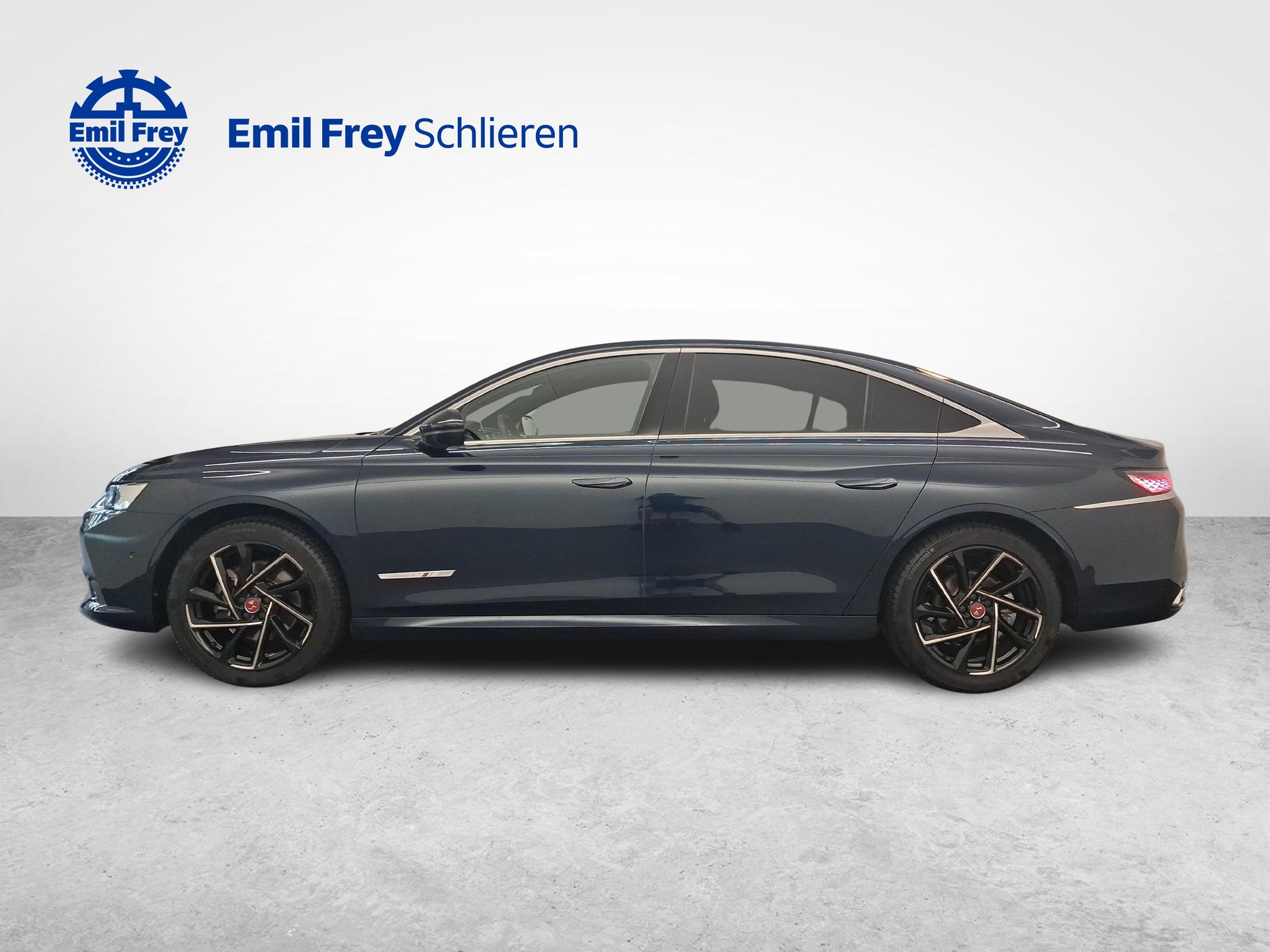 DS AUTOMOBILES 9 1.6 PureTech Performance Line+-showroom-element-1