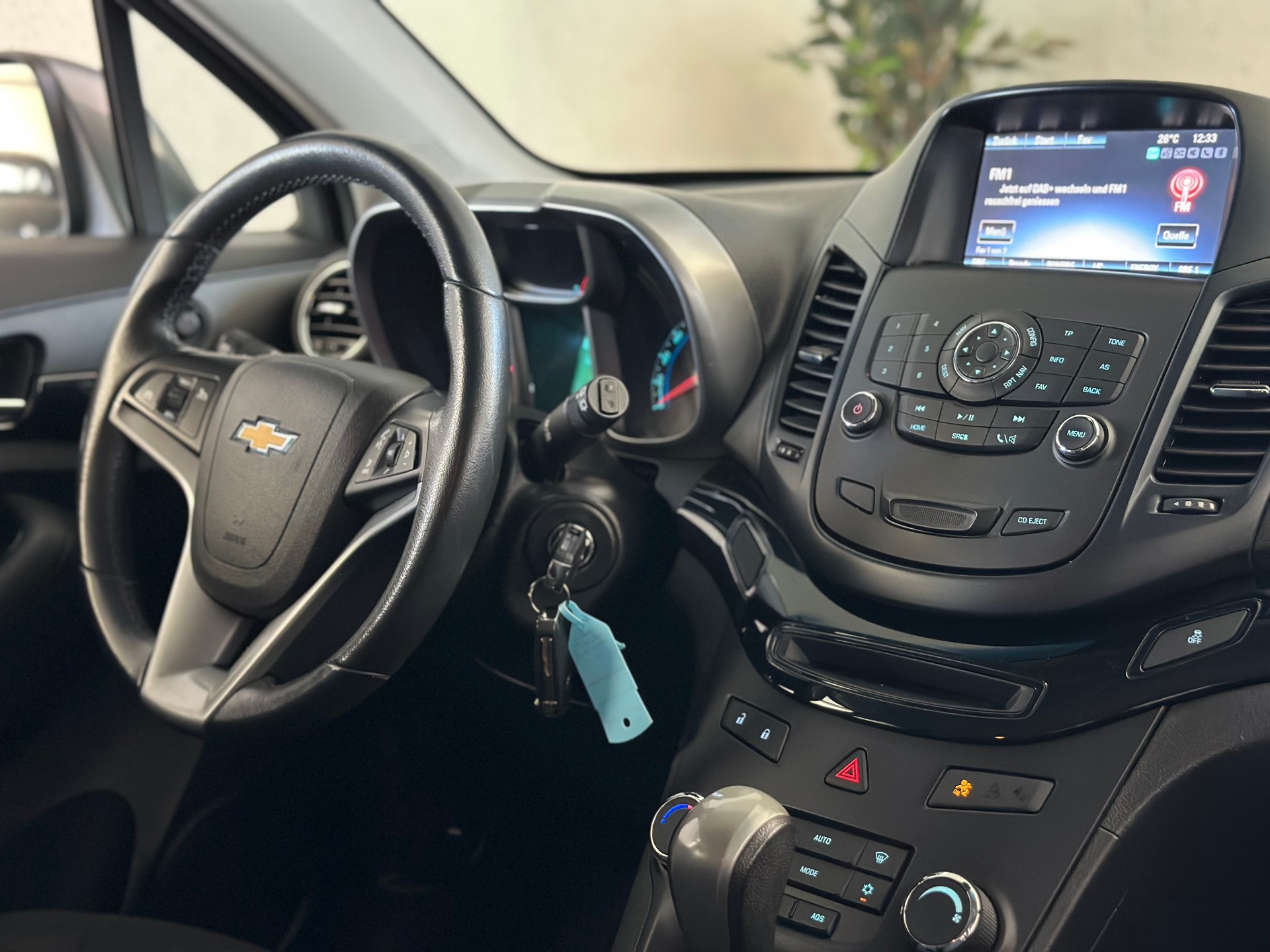 CHEVROLET Orlando 2.0 VCDi LTZ Automatic-image-9