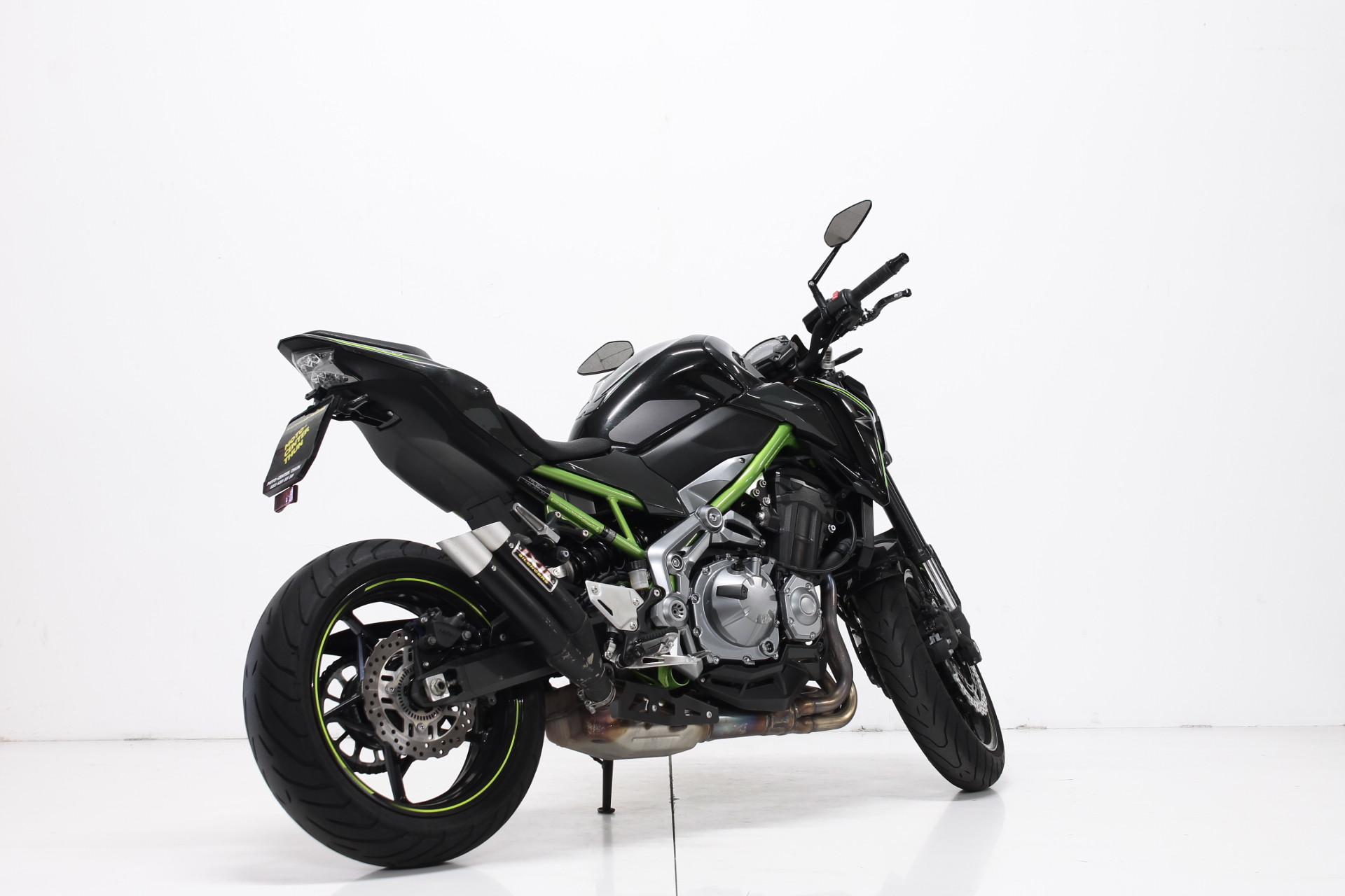 KAWASAKI Z 900-image-2