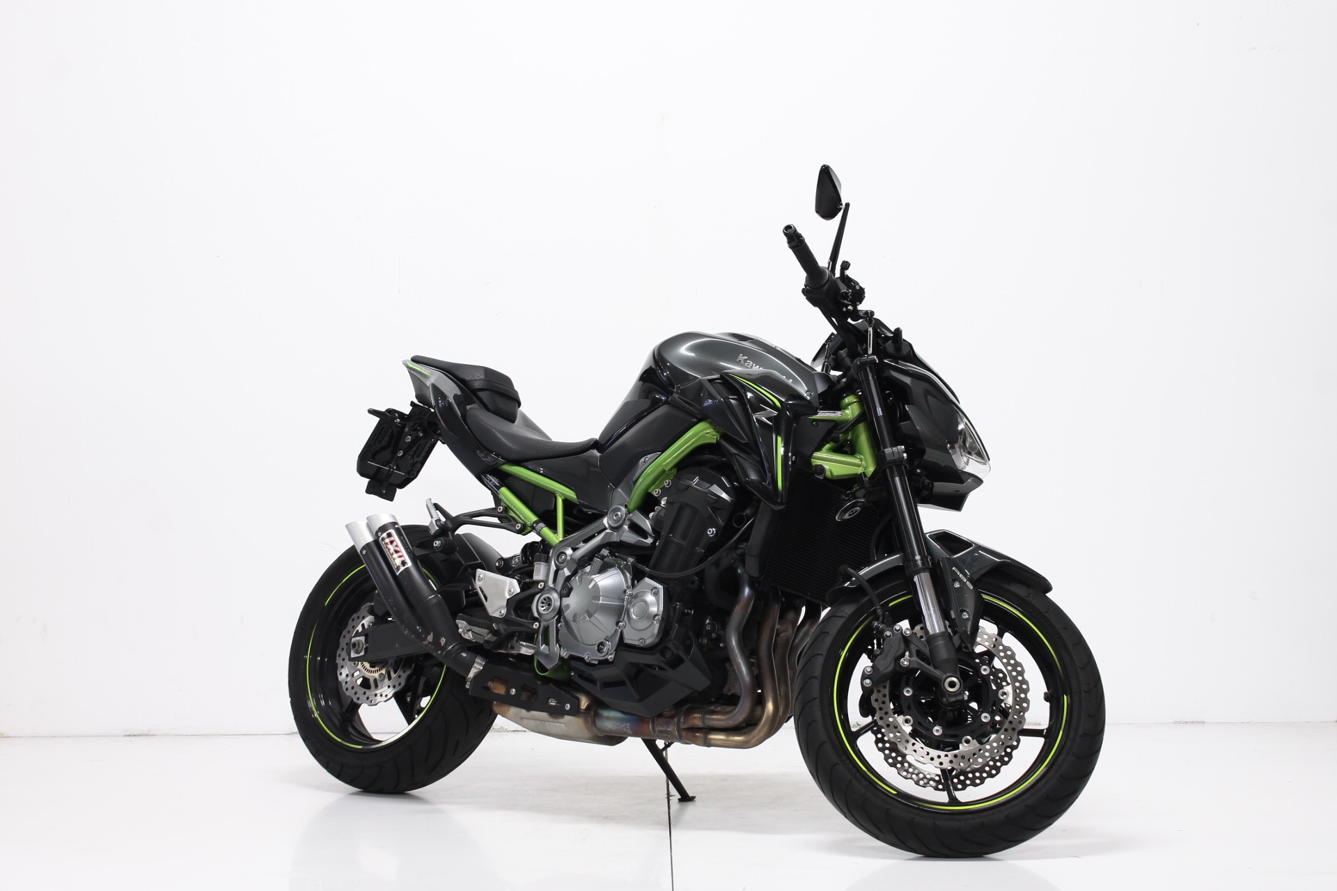 KAWASAKI Z 900-image-0