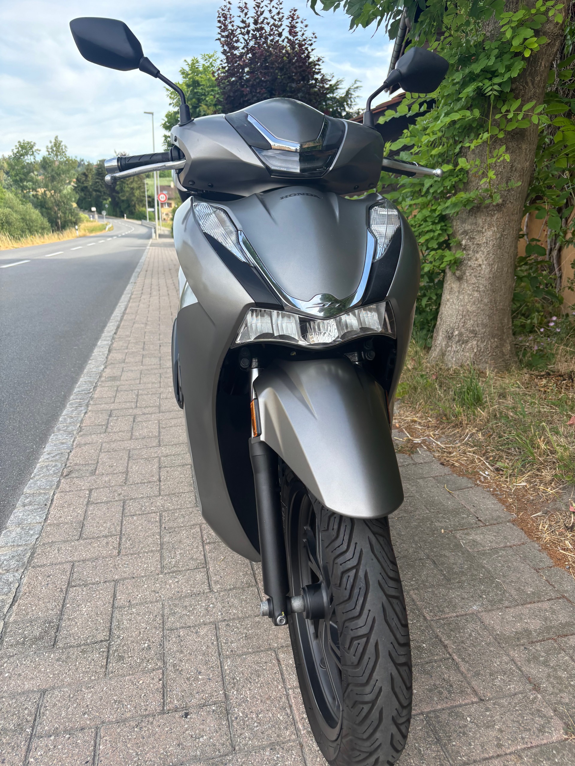 HONDA SH 350-image-2