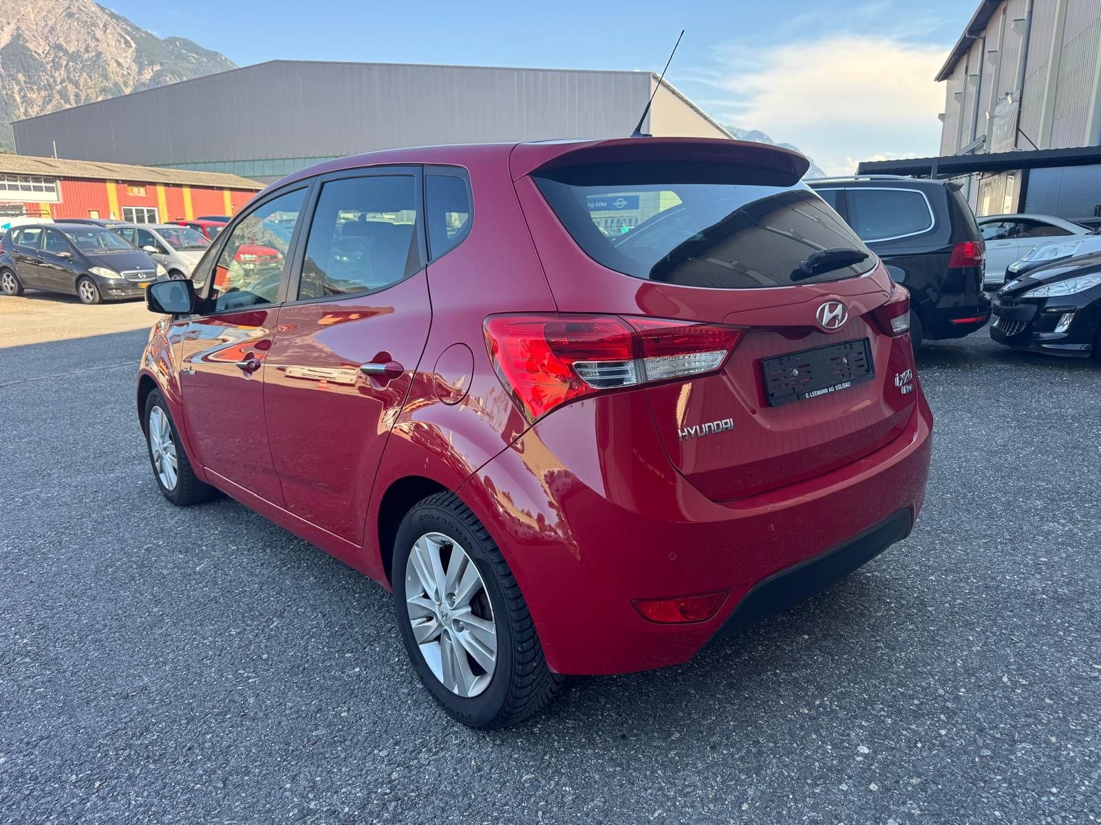 HYUNDAI iX20 1.6 CRDi Vertex-image-5