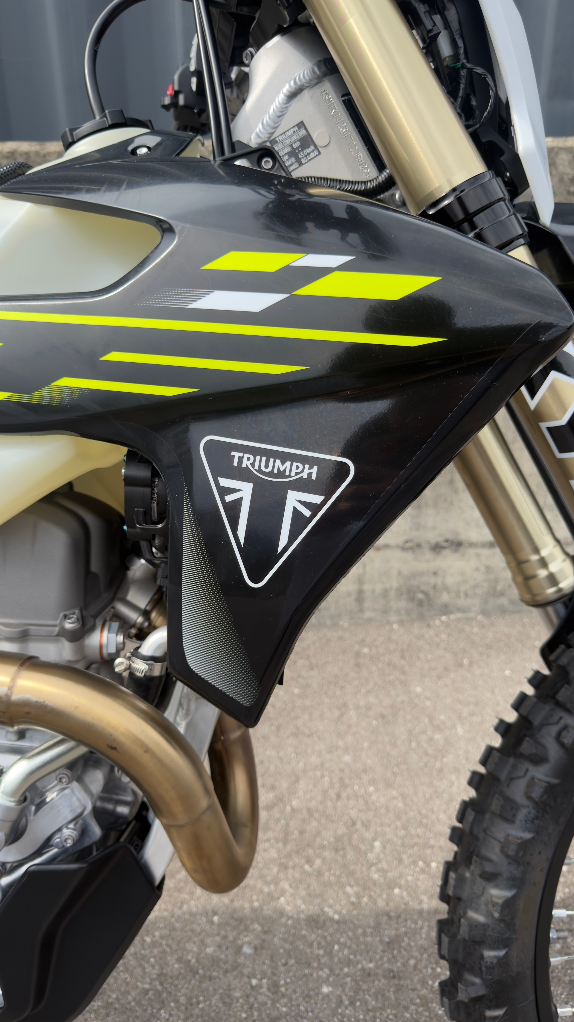 TRIUMPH TF 450 E-image-3
