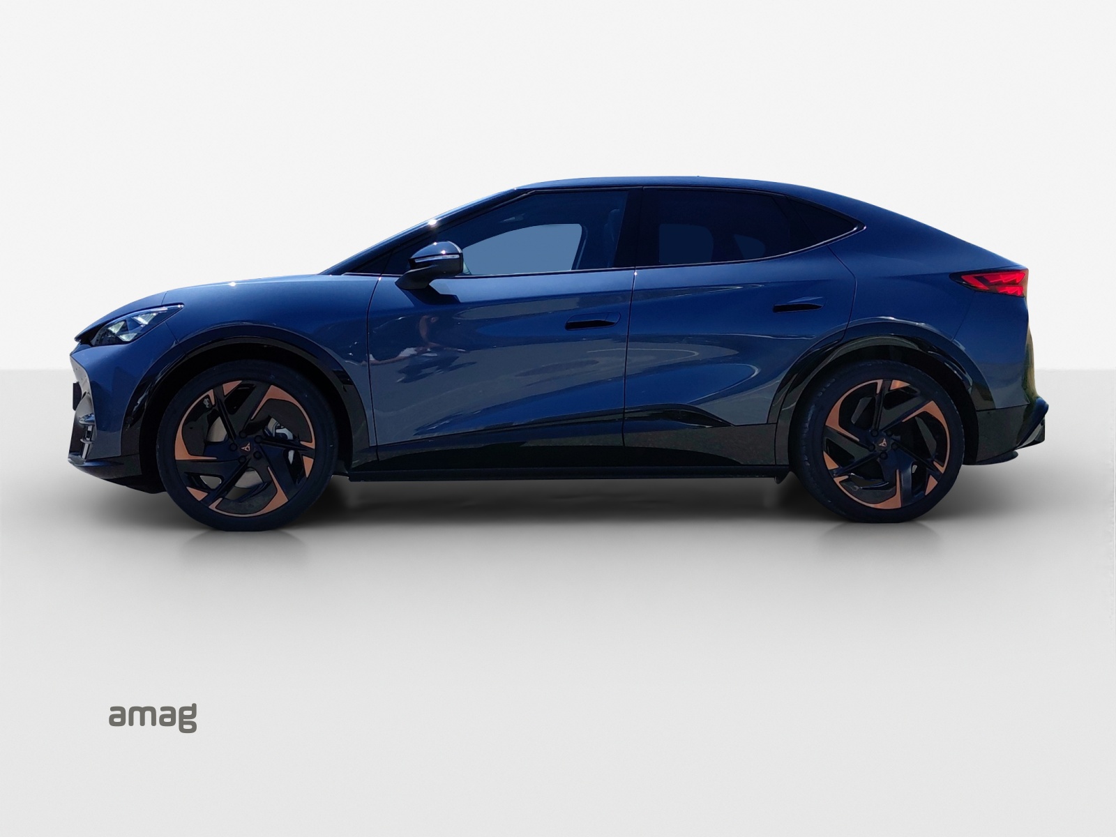 CUPRA Tavascan Type 9 77 kWh Adrenaline Prime Edition-image-1