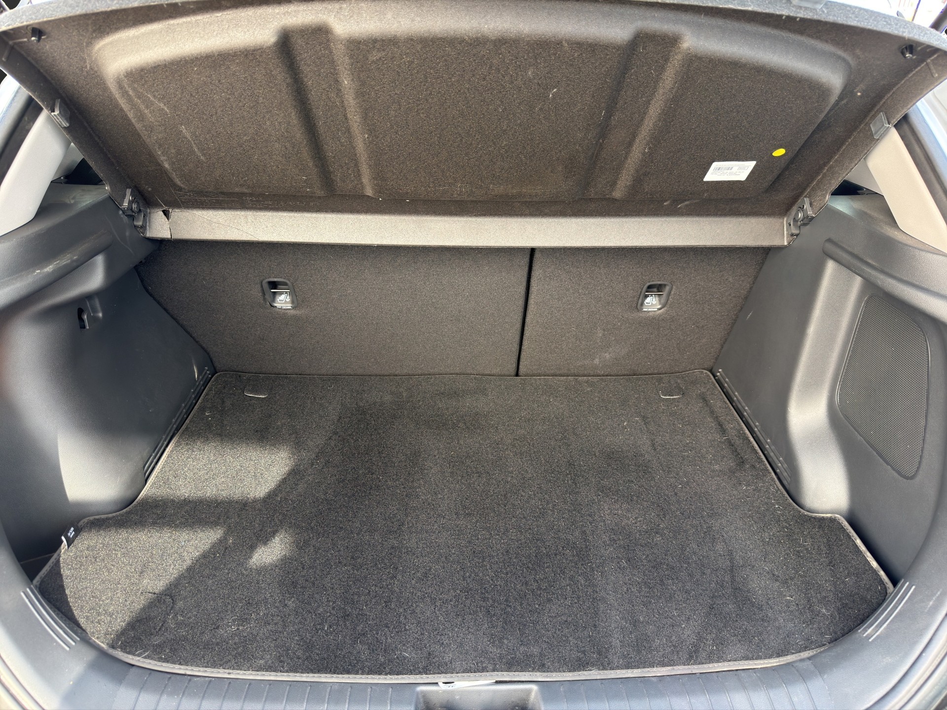 HYUNDAI Kona EV Vertex-image-13